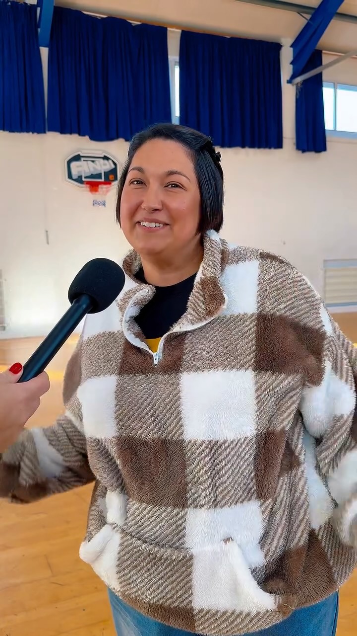 We asked some of our congregation what type of lights they prefer when it comes to Christmas decorations. 🎄
Warm, cool or multi-coloured.
What would you pick?
#christmas2025 #christmaslights