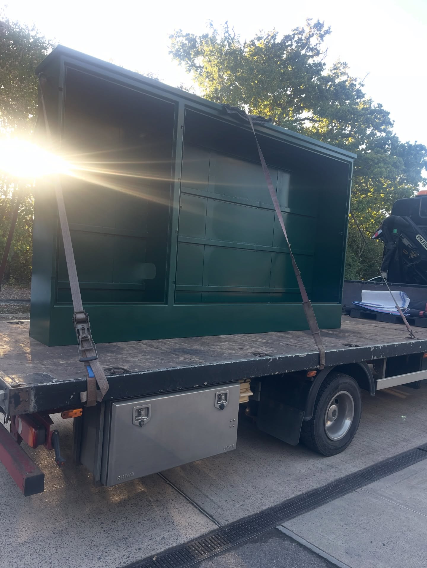 A few recent ‘small jobs’ wrapped up and sent out for delivery,
Among many of the smaller pillars, we were quite proud to send out these large electrical distribution pillars for a local company. Always a great feeling when we get the call to help them out with larger scale work!
A couple of electric motors wet sprayed in record time for another local company, safely packaged and loaded up on a Sunday evening to keep their customers site up and running,
For any commercial work, projects or potential contracts, please send us an email - harrison@acpowdercoatings.co.uk
#powdercoating #wetspray #industrial #acpowdercoating