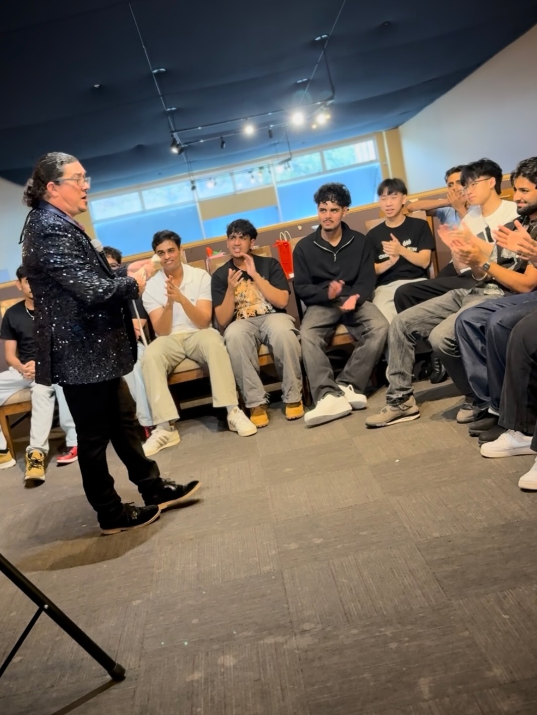 Fab evening performing a close-up and personal magic show for a 19th birthday tonight.
Such a lovely group of young adults — and honestly, amazing to see not a single phone pointed at me! That’s rare these days, especially with teenagers. They were genuinely spellbound and an absolute delight to perform for.
A full hour of magic, illusions, and mind reading… and thanks to one of the restaurant staff, we even managed to snag a few candid shots from the side.
Great fun. Crazy job for sure — but how lucky we are to have one we truly love.