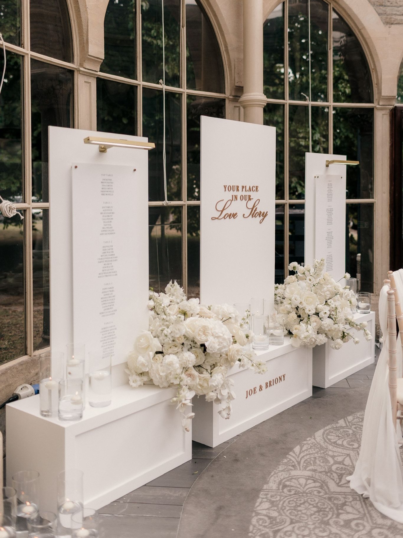 Simple Elegance ~
Sometimes less really is more.
Using a focal point to complement the venue, decor and florals to ensure a seamless guest journey and perfect cohesion.
This understated seating chart for Briony and Joe was the perfect fit for them and their big day.
Bride: @brionygorton
Venue: @tortworth_court_weddings
Content: @mbweddings_events
Styling & Florals: @etiquetteeventhire @bethanyrebaeventdesign
Photography: @matttylerphoto
Videography: @epiclovefilms
#wedding #weddingsign #weddingsignage #weddingseatingplan #weddingseatingchart #weddingtableplan