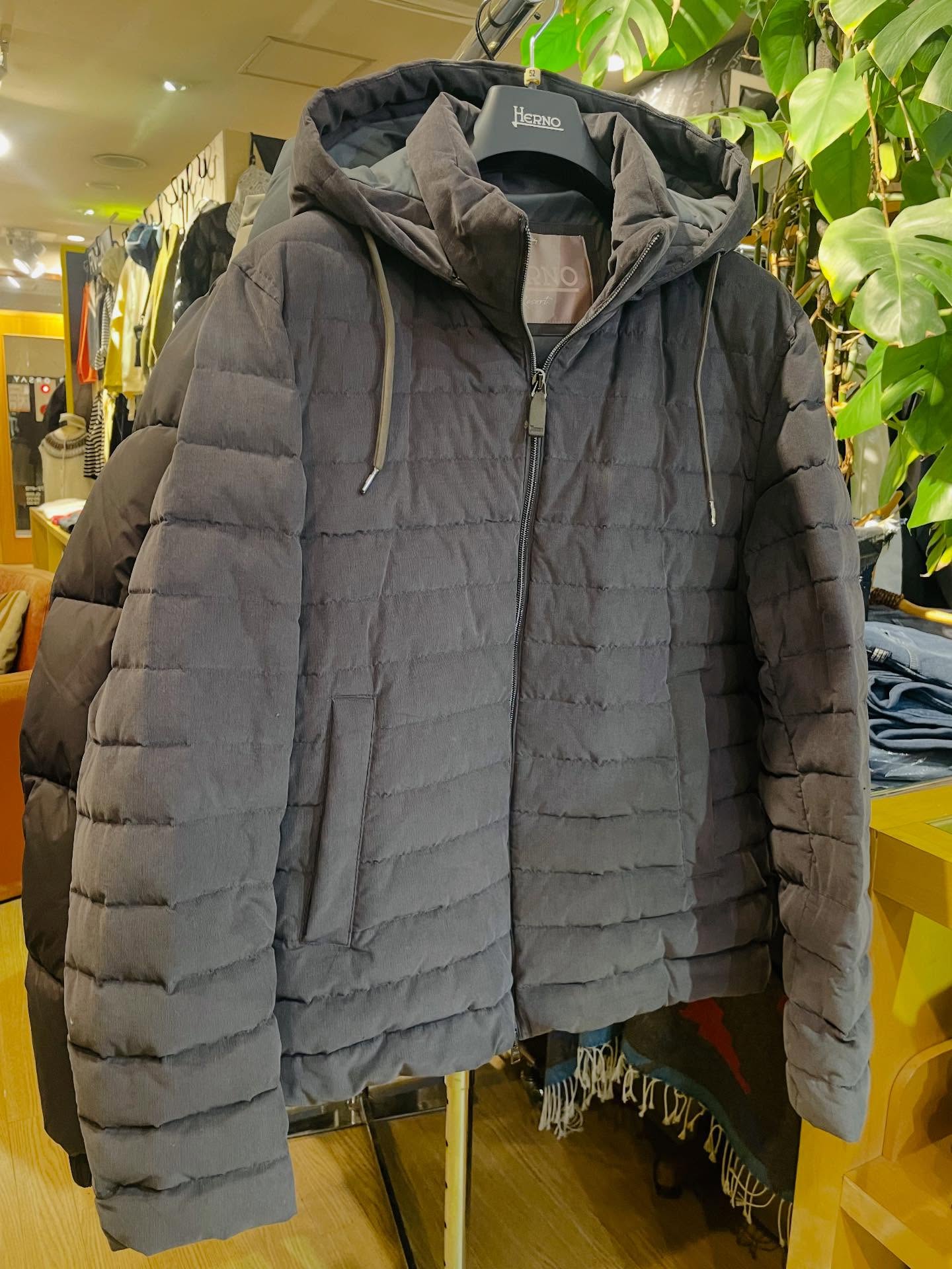 #ヘルノ
#herno
#札幌オルセー
#orsaysapporo
https://www.orsay-shop.net/