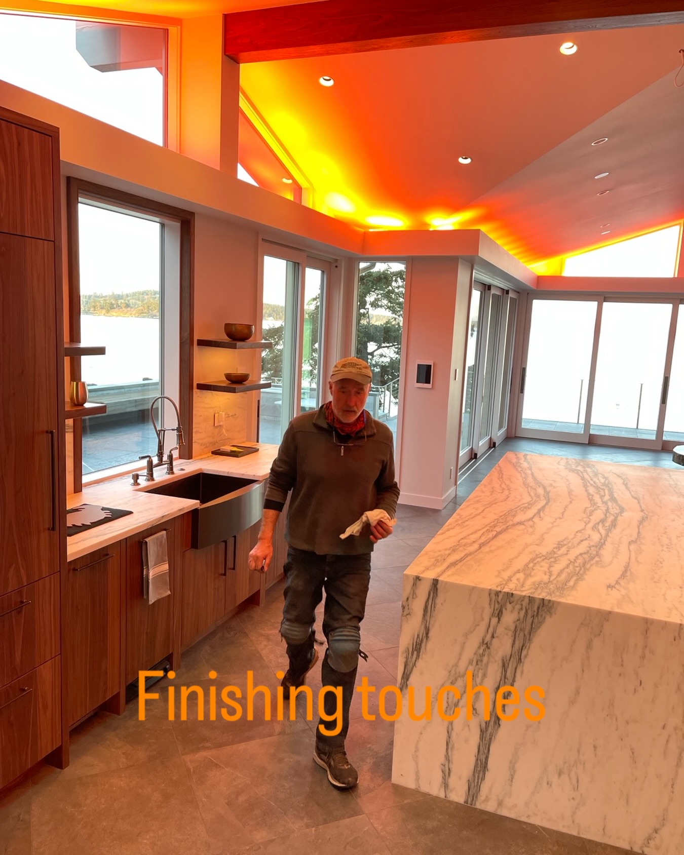 The final clean up before we turn the keys over to our clients is always bitter sweet. I always get a little melancholy at the end of a long and rewarding project. This one had my fingers prints on every surface top to bottom❣️#customhome #waterfront #luxuryrealestate #architectural #design