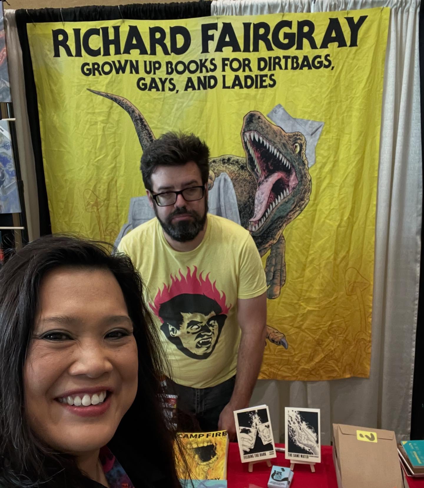Day 2 @fanexposf come check out my freind @richardfairgrayauthor art. Solicited pics yasssss 🤣