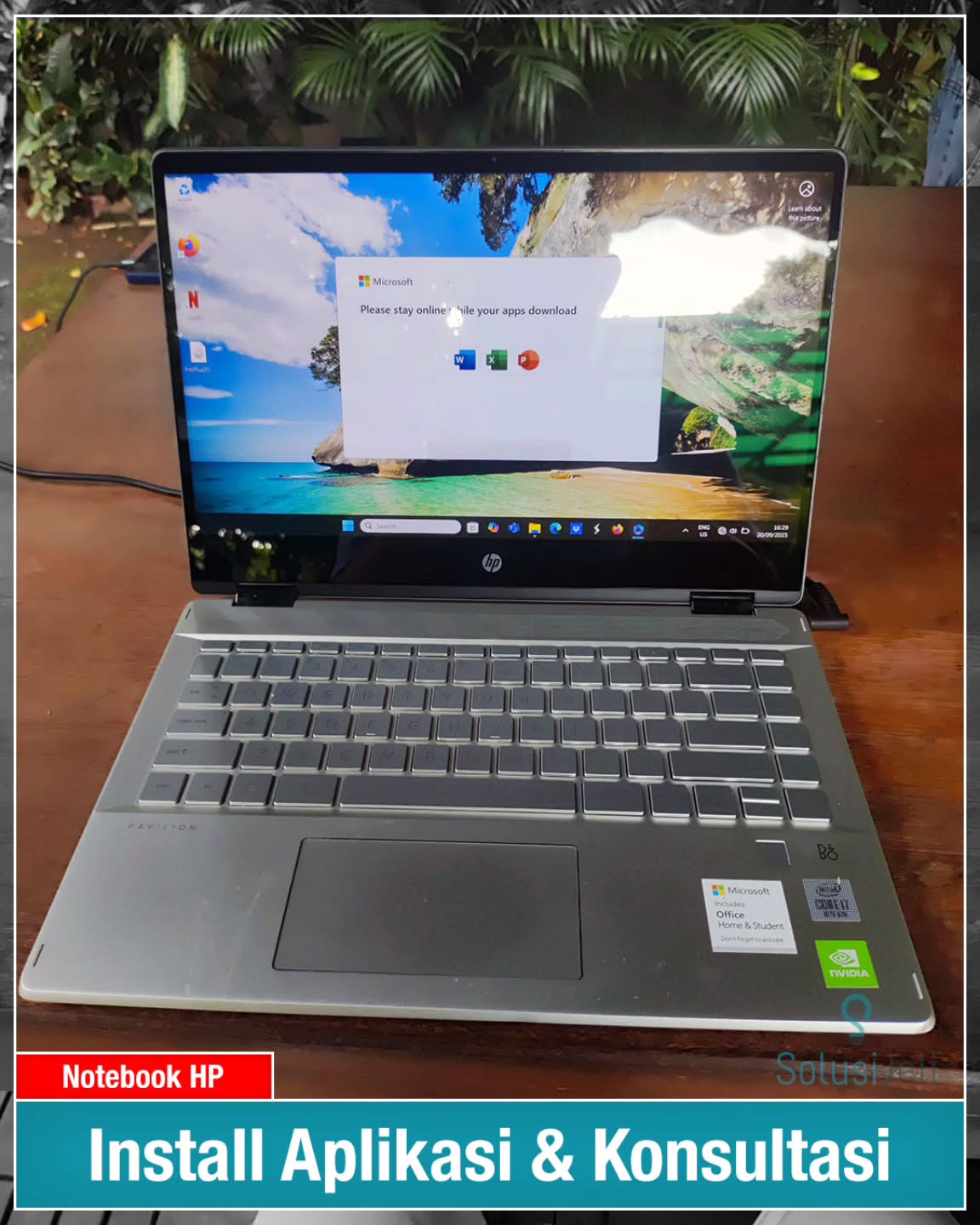 Klien lama kita, baru saja membeli laptop dari rekannya. Masih kosongan. Minta bantu ke kita untuk install aplikasi-aplikasi yang dibutuhkan. Janjian ketemu saat weekend di salah satu cafe di Villa Duta, Bogor.
Selama pengerjaan, anak-anak bisa bermain di fasilitas kafe. Suami bisa santai minum kopi. Klien kita (Ibu) sekalian konsultasi untuk memanage data, cloud, penyimpanan HP, backup, dll.
Saat selesai, laptop siap digunakan. Pengetahuan dan pemahaman Klien tentang memanage files bertambah. Anak dan suaminya juga sudah sekalian refreshing. Solusi yang jeli.
#servicelaptoppanggilan
#servisnotebookpanggilan
#servislaptopjakarta