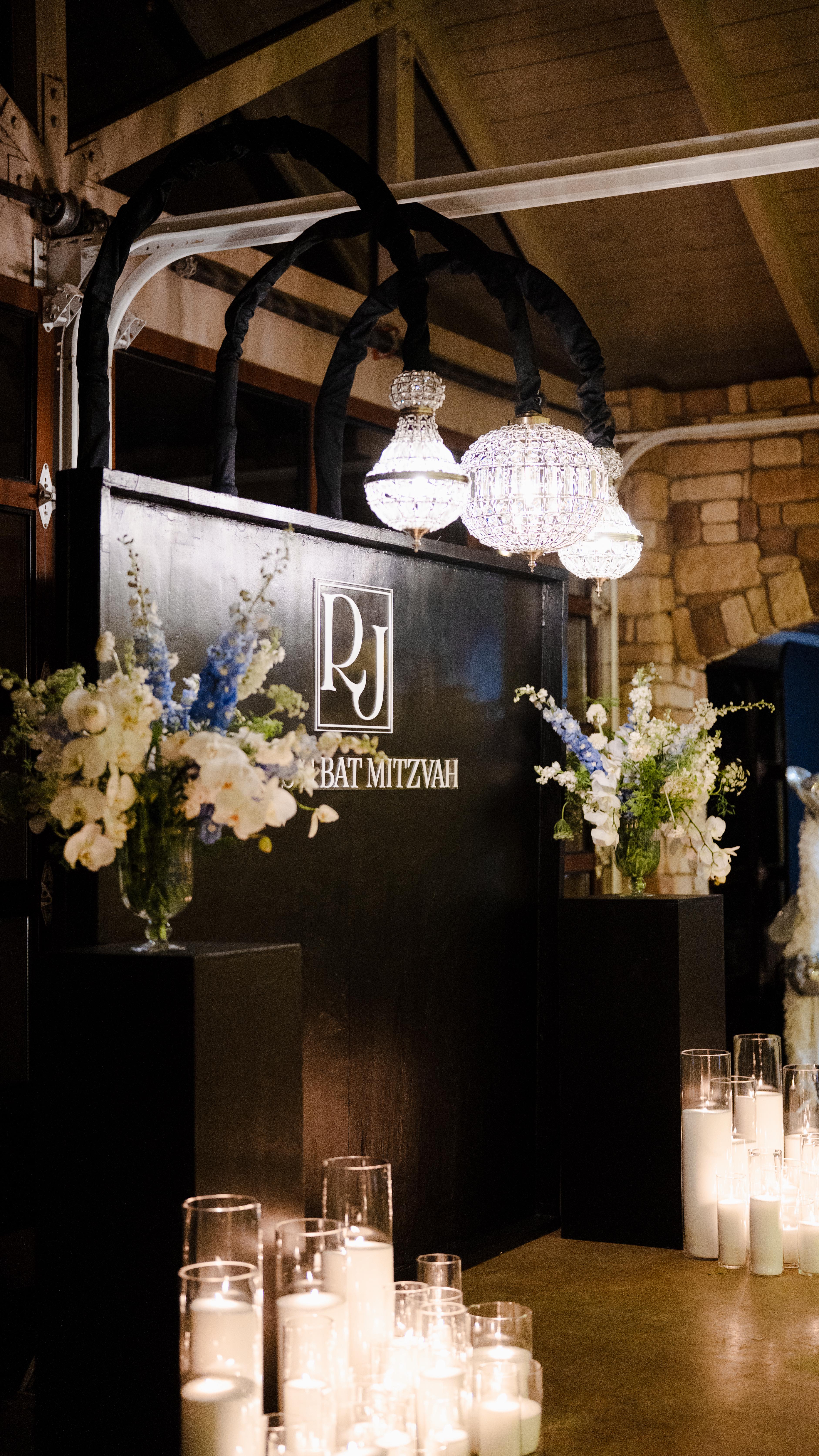 🖤 Gratitude is an understatement. To be privileged enough to be a part of so many memories and special events for your families is such a blessing. 2025 has been filled with so many different rentals, lighting & floral installs and we owe it all to each of you.
Each event we touch is so unique and so special and your patronage never goes unnoticed or unappreciated.
Let’s keep partying like it’s 2025 into 2026, shall we?!
👀 Tag all of your upcoming 2026 brides here for a special offer! #stockroompicks #fresnowedding #2026wedding #2027wedding #californiawedding #eventrentals #weddingflorist #weddinglighting