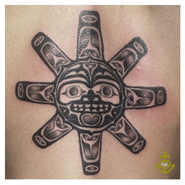 A Client sent me some old Tat's i did in the years of my lovely Studio in Malans. Das war eine schöne Zeit. Custom-Termine für Wiederholungstäter werden ab und an je nach Projekt während der Winterzeit angenommen. #glaubehoffnungliebetattoo #armeriagrigioni