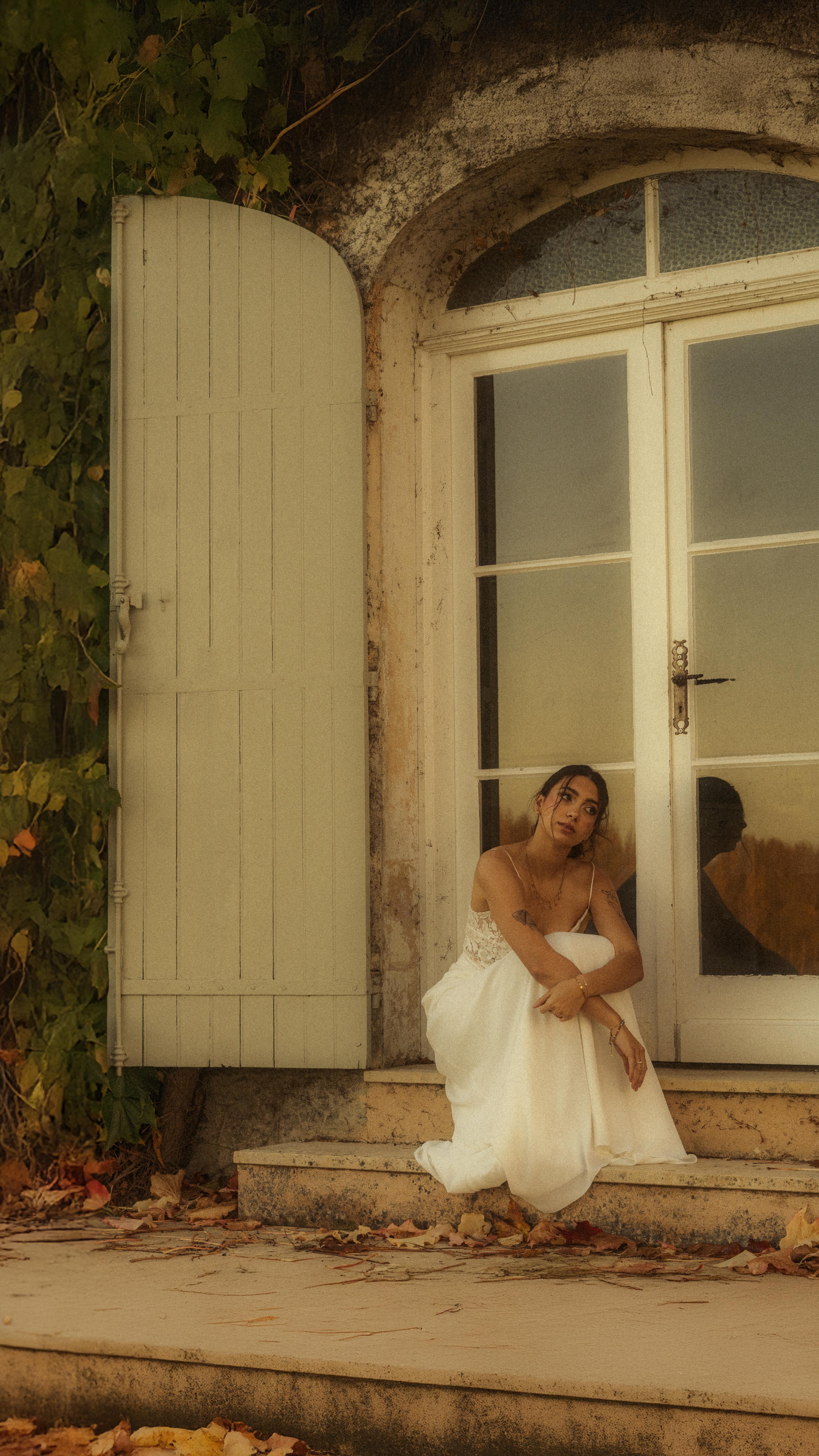 Le moment vs les photos 📸
Robe : @ana_des_cabanasses
Modèle : @c_rumba
Make up Artist : @nora.glamm
Coiffure : @beauty_and_hair_lu
Photographe : @dorianeglories