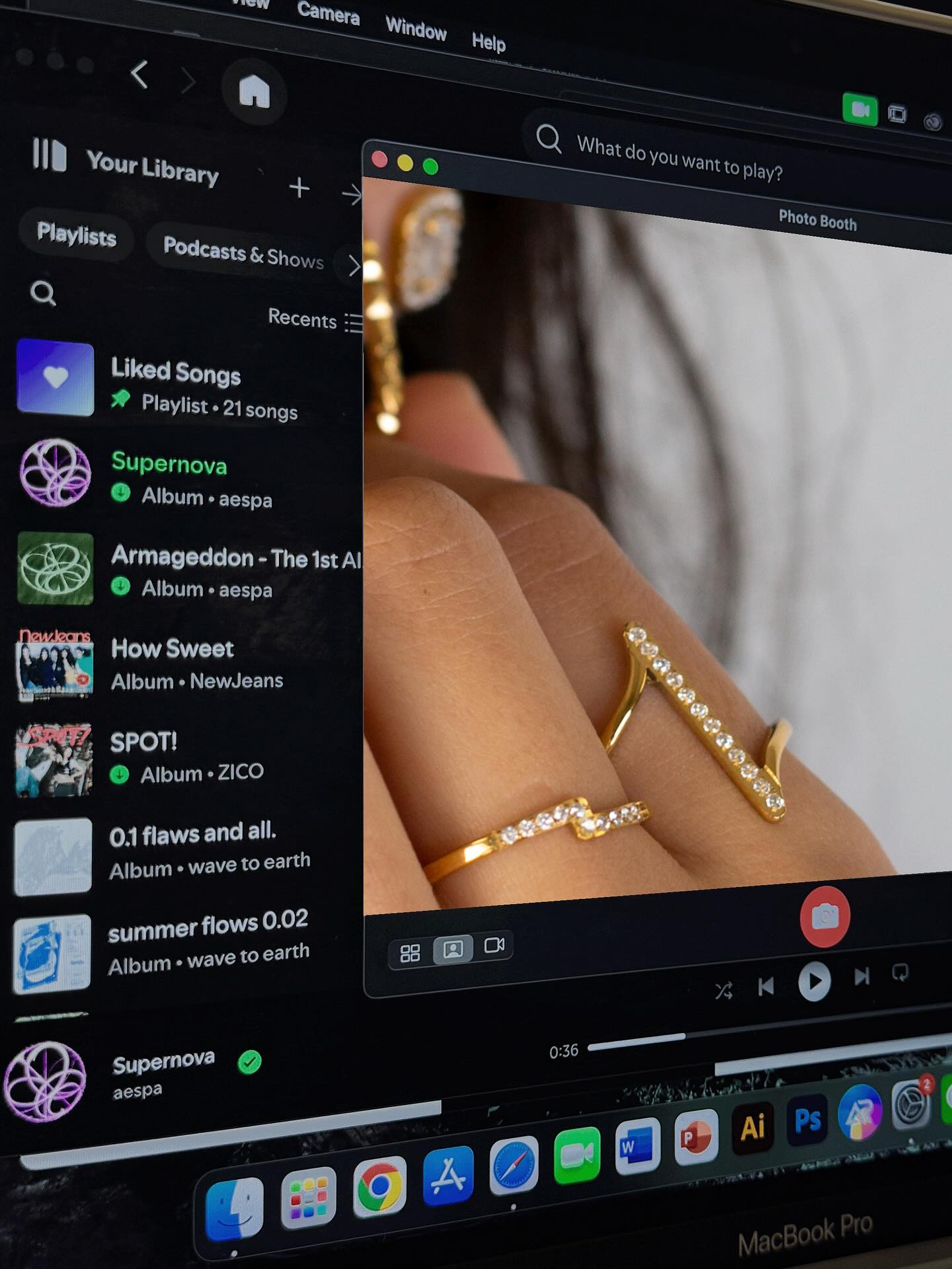 Gift yourself a moment of joy 🎁 and a playlist that makes your heart sing 🎶 #SelfCareVibes
.
.
.
.
.
.
#seesea #lovefromthesea #waterproofjewelry
#tarnishfreejewelry goldjewelry lajewelrybrand lainfluencer qualityjewelry waterproofgoldjewelry goldnecklace jewelrystack constellationnecklace constellationjewelry holidaygift holidayjewelry