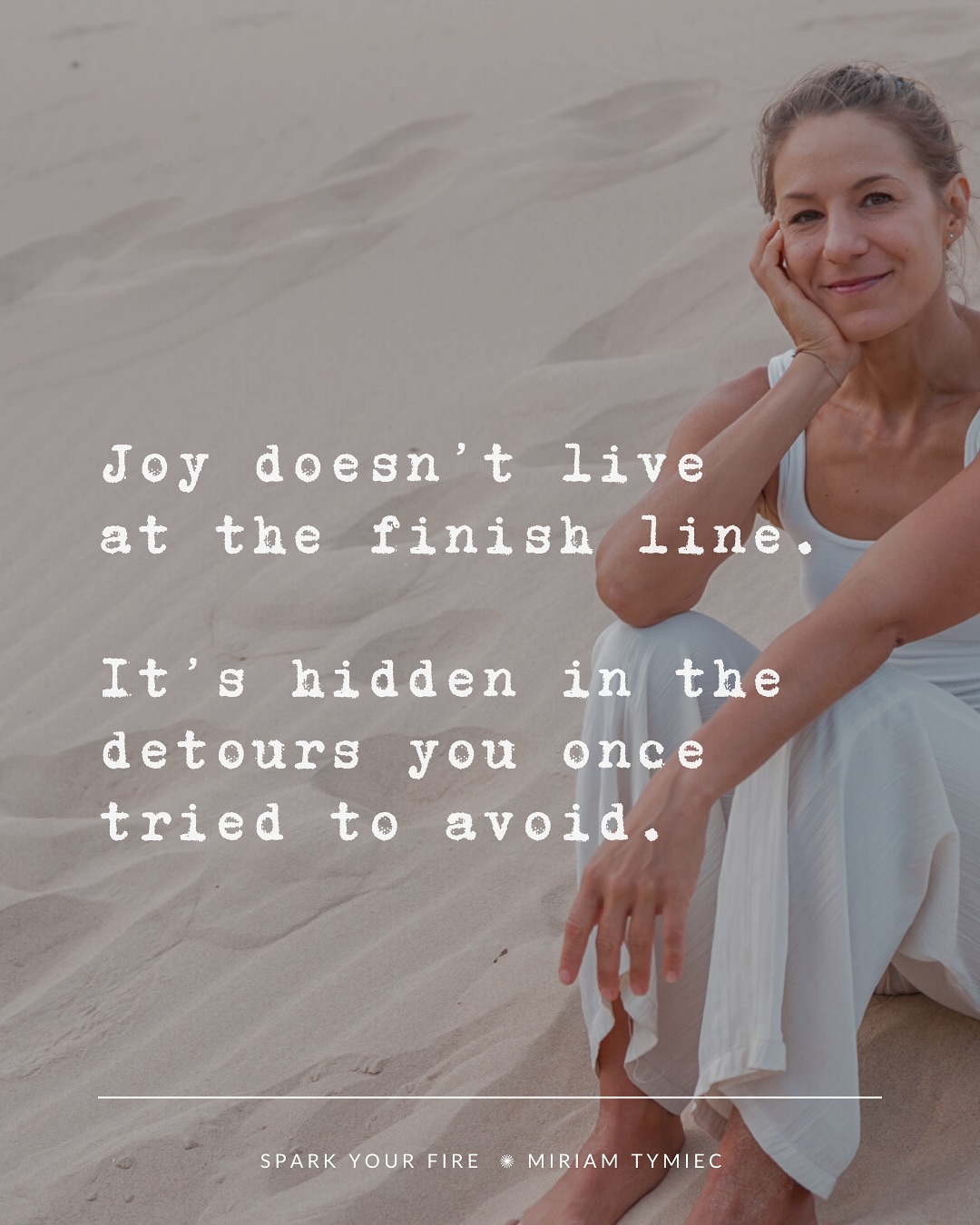 Joy doesn’t live
at the finish line.
It’s hidden in the detours
you once tried to avoid.
It’s found in the stretch between
who you were
and who you are becoming.
It happens when you realize:
the journey is the whole point.
✨ Close Your Year with Intention
Ready to end the year feeling grounded, at peace, proud of how far you’ve come, inspired and lighter?
📅 Friday 26.12. ⏰ 6-9pm CET
🎟️ Link in Bio or
👉 www.bit.ly/year-end-online