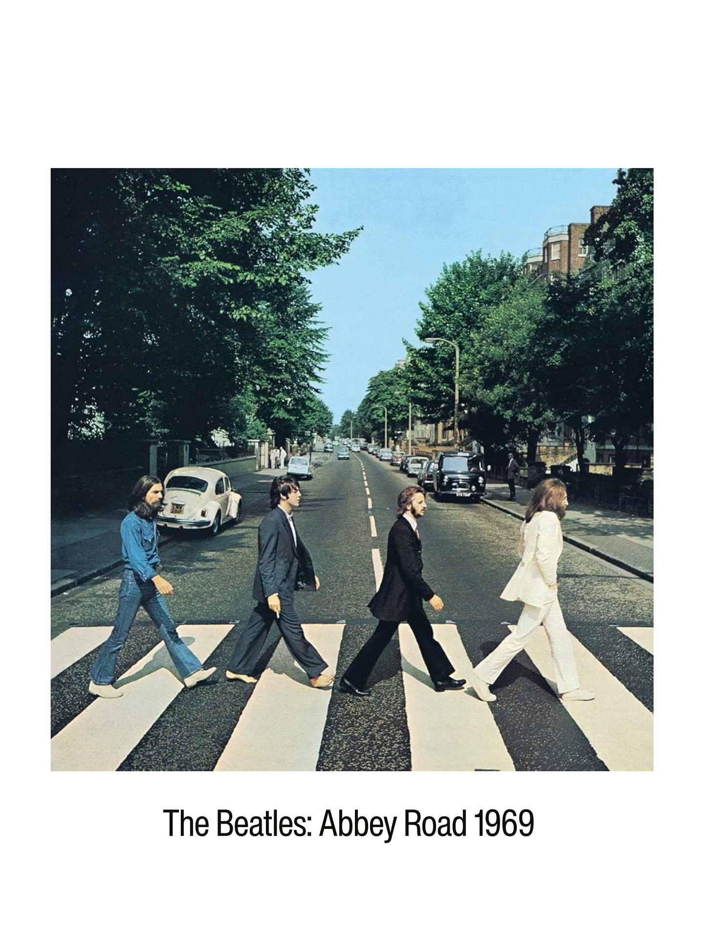 🎶 Na Fajnorke platí, že keď sa do niečoho pustíme, tak Let It Be… ale poriadne. Preto vznikol náš dlhodobý projekt, v ktorom sme ikonické albumy pretavili do sveta techniky ⚙️ a strojáriny. Od legendárneho prechodu po 𝒜𝒷𝒷𝑒𝓎 𝓇𝑜𝒶𝒹 🚶♂️🚶♀️, cez náš vlastný „Definitívne Strojár“ — lebo u nás nejde o 𝒟𝑒𝒻𝒾𝓃𝒾𝓉𝑒𝓁𝓎 ℳ𝒶𝓎𝒷𝑒, ale o jasné rozhodnutia — až po Lennonov ℛ𝑜𝒸𝓀 ’𝓃’ ℛ𝑜𝓁𝓁 🎸 a 𝒲𝒽𝒶𝓉’𝓈 𝓉𝒽𝑒 𝒮𝓉𝑜𝓇𝓎 ℳ𝑜𝓇𝓃𝒾𝓃𝑔 𝒢𝓁𝑜𝓇𝓎?, ktorý na Fajnorke znie skôr ako „Morning Glory? Ideme na sústruh.“🛠️ Každý album prešiel rukami ľudí, ktorí projektu venovali energiu 🔥, nápady 💡 a poriadnu dávku trpezlivosti. Trochu 𝒞𝑜𝓂𝑒 𝒯𝑜𝑔𝑒𝓉𝒽𝑒𝓇 , trochu 𝒟𝑜𝓃’𝓉 ℒ𝑜𝑜𝓀 ℬ𝒶𝒸𝓀 𝒾𝓃 𝒜𝓃𝑔𝑒𝓇, štipka strojárskeho chaosu 🌀 a veľa kreativity — výsledkom je séria, ktorá spája hudbu, železo, humor 😄 aj fajnorácky esprit.💬 A teraz je rad na vás: ktorý album by sme mali prerobiť nabudúce? 🎧🔧 Napíšte nám svoj tip do komentárov — séria pokračuje! 🚀🟧⬜️🟧⬜️#fajnorka #somfajnorak #spss #strojarina #technika #strojar #engineering #mechanicalengineering#abbeyroad #definitelymaybe #whatsthestorymorningglory #rocknroll#thebeatles #oasis #johnlennon #britpop #classicalbums#albumart #creativeproject #schoolproject #design #remake #artrecreation