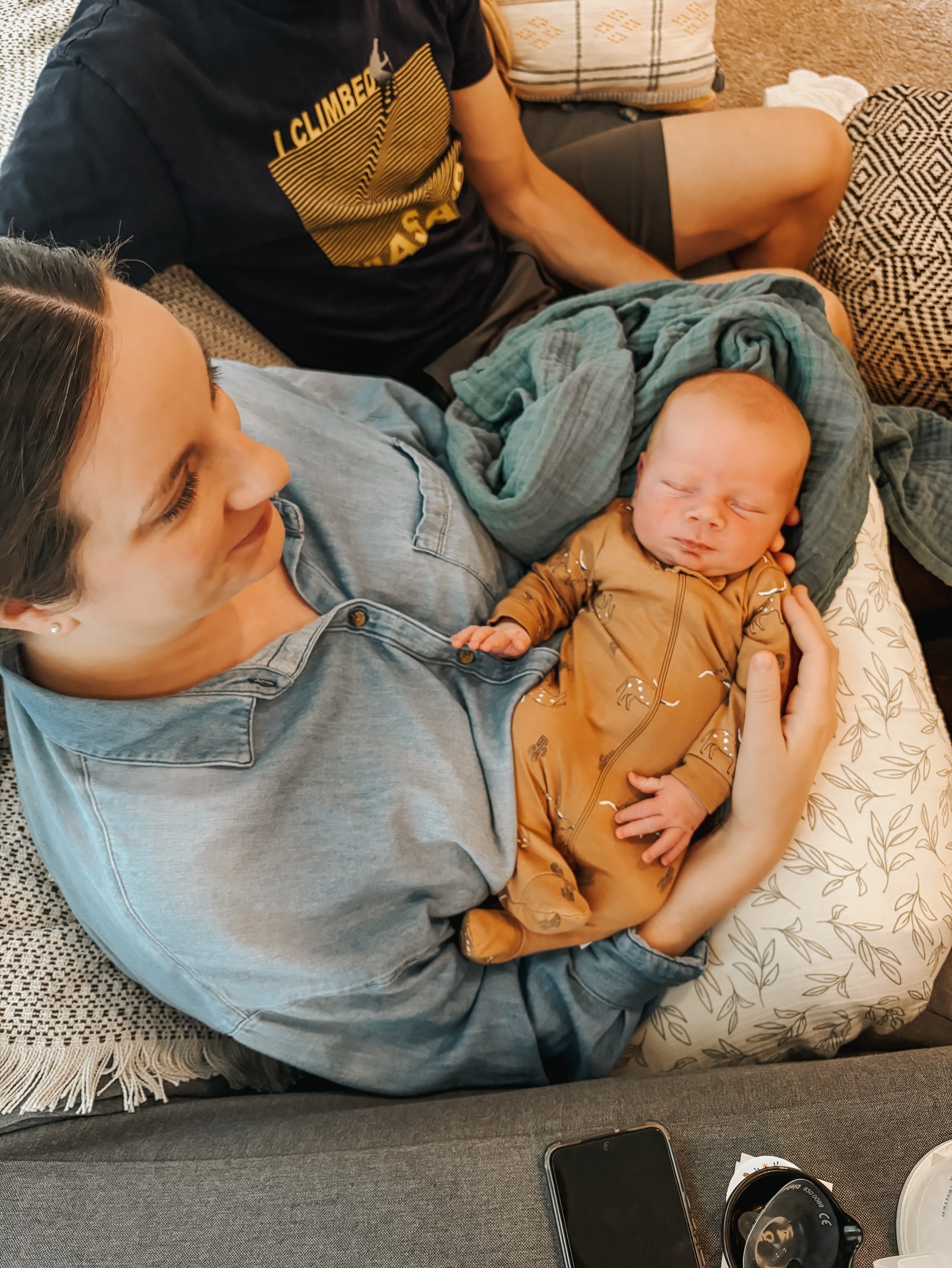 We are starting to reflect on the sweet families we’ve served in 2025!
This year has been such an incredible blessing, FULL of births and so many opportunities for us as doulas.
God’s grace has been so evident in all of the interactions we’ve had and births we’ve attended.
We cannot wait for this upcoming year!! We are already gearing up for babies due January-July 2026 if you can believe it!!
•
•
•
•
•
•
•
•
#Doula #DoulaCare #PregnancyJourney #pregnancytips #pregnantmom #doulasupport #pregnancycare #laboranddelivery #birthsupport #empoweredbirth #postpartumdoula #postpartum #newborn #newbornbaby #newborns #newbornlife #birthdoula #PregnancyInterventions #InformedChoices #NaturalBirth #kansascity #kcmoms #kcdoula #kcdoulas #kansascitydoula #kansascitydoulas #missouridoula #kansasdoula