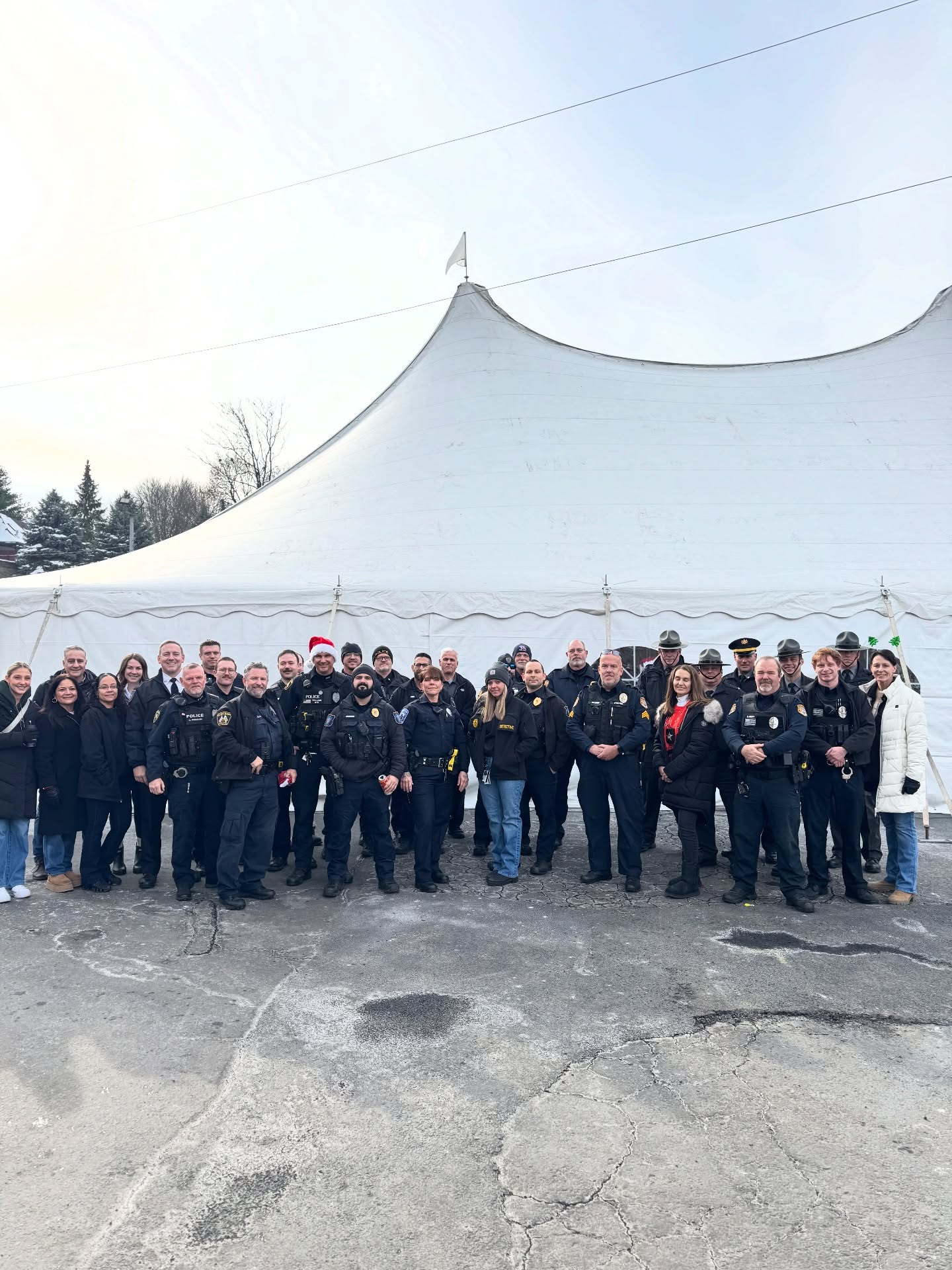 What a truly special day in the City of Pittston ❤️
Our Shop With a Cop holiday program brought joy to over 200 children, giving them the opportunity to shop for their loved ones alongside local and state police officers while supporting small businesses and local artisans. Each child was later surprised with a wish-list gift from Santa, shared a warm meal and treats with their family, and felt the true spirit of the season thanks to our officers, fire department, volunteers, and community partners.
This day would not be possible without our generous sponsors, the officers who give their time, our dedicated volunteers, and the committee that works year-round to make it happen. Thank you to the families who participated and to everyone who helps make this beautiful tradition possible. 🎄❤️