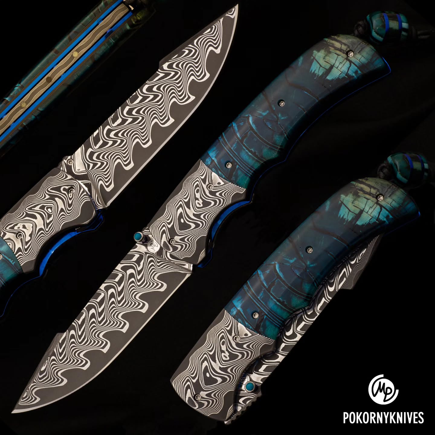 Shark Hunter - made for a guy from the Caribbean living on the seashore, watching sharks every day.
Blade and bolsters made of #HardCoreFuturon ElmaxCORE in Waves pattern. Unique mammoth ivory crosscut on the handle matching the colour of the caribbean sea.
Tip of the blade is shaped like a shark fin and there are two shark teeth and Megalodon shark poop :) inlays in the floating backspacer.
So this is the first knife I used coprolite on.
This one comes with a massive mammoth/titanium bead and very personal message under the scales, so only the donor and owner know.
One of my favourites for this year.
Composite materials by @futuronforge
#oneofakind #elmaxcore #mammoth #grailknives #alchemysnotdead #megalodon #coprolite