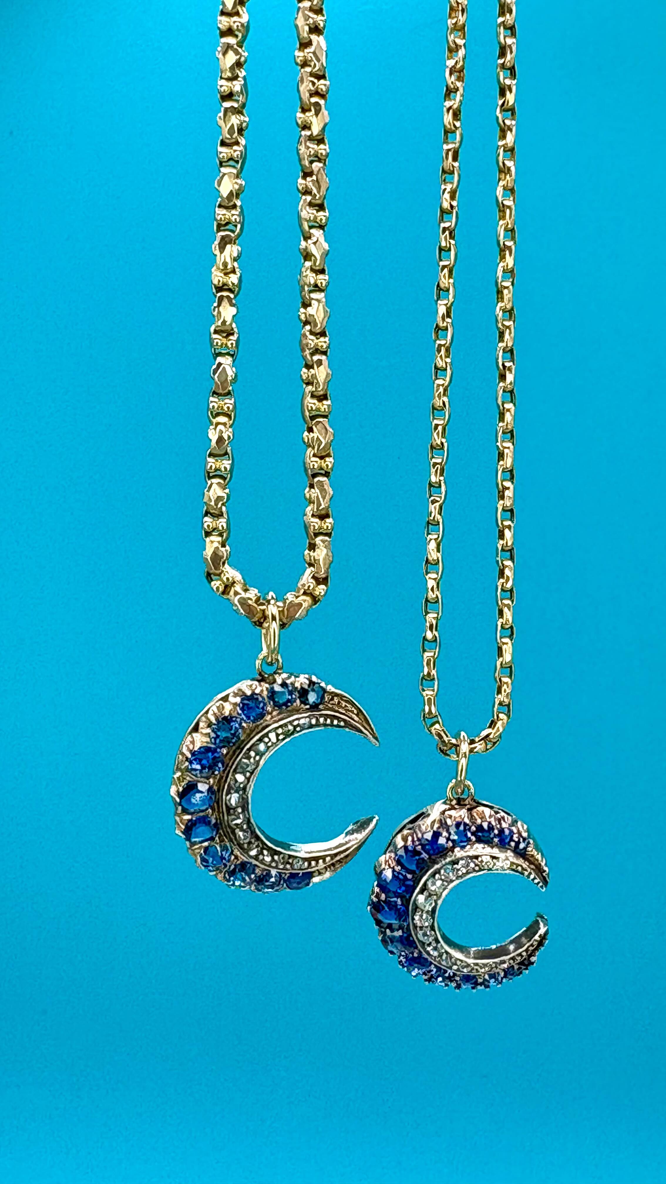 INTRODUCTING
💙HARPER💙 and 💙BLUE💙
Not one but two Victorian Sapphire & Diamond Crescents. Both in a very wearable size of 19-22mm. Dress up, Dress down or Dance around the kitchen, the perfect pieces to see you through every occasion. When you’re finished, well that’s easy, they are Antique Heirlooms.
Both available at www.heirloomjewells.com