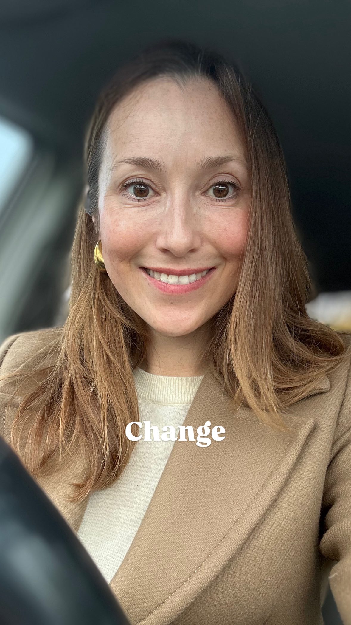 “I have nothing to wear!”
“I hate my clothes.”
“I don’t know how to shop anymore!”
Sound familiar? How can you show up as the person you are today when your clothes are leading your introduction as the person you were 10+ years ago?
Figuring out what your style is NOW and how you want to start showing up in the future is so important.