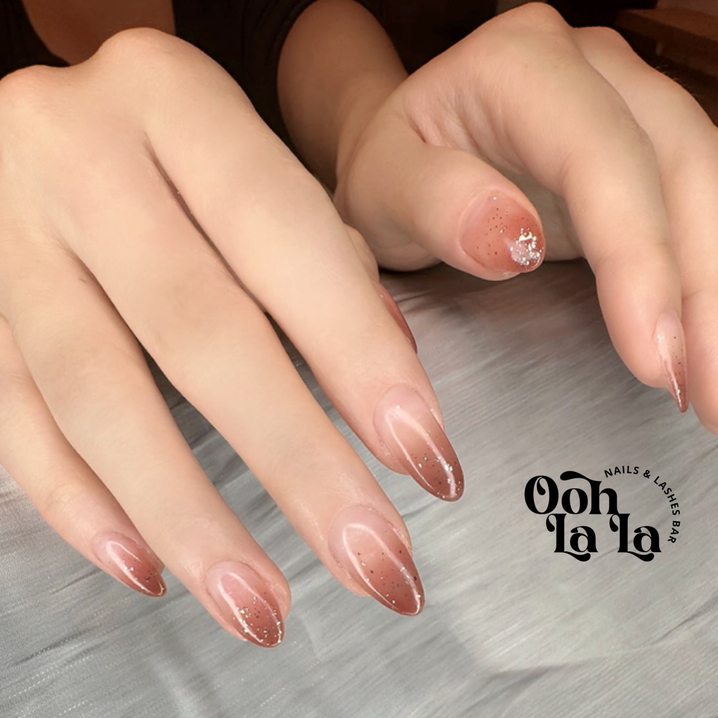 Pretty gradient 💕
Hurry book your slots now for this holiday season!