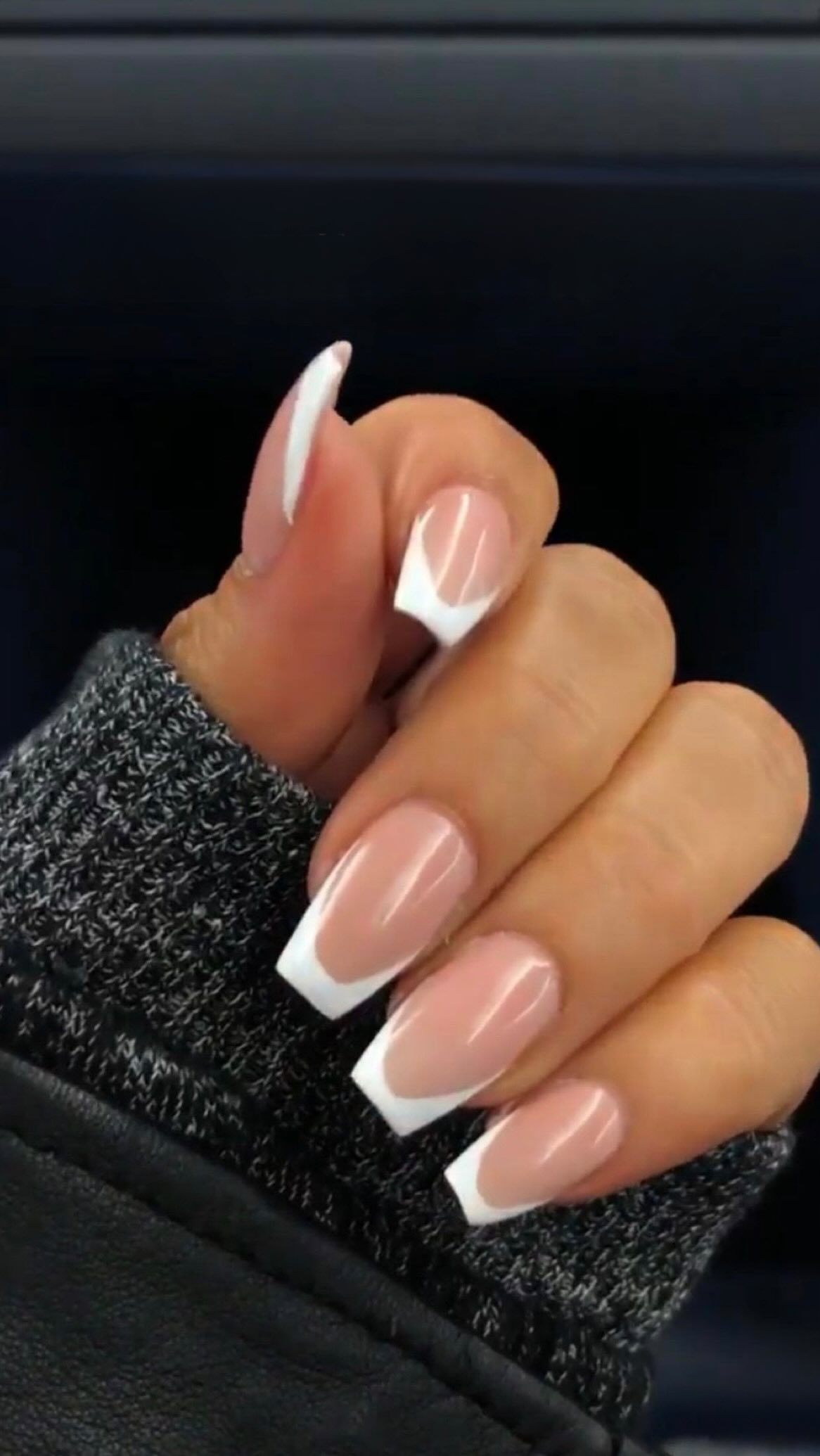 Never a miss when you order @pressedbyevy! 🤎 #fallnails #nailinspo #nailart #tortisenails
#gelxnails @ModelonesOfficial