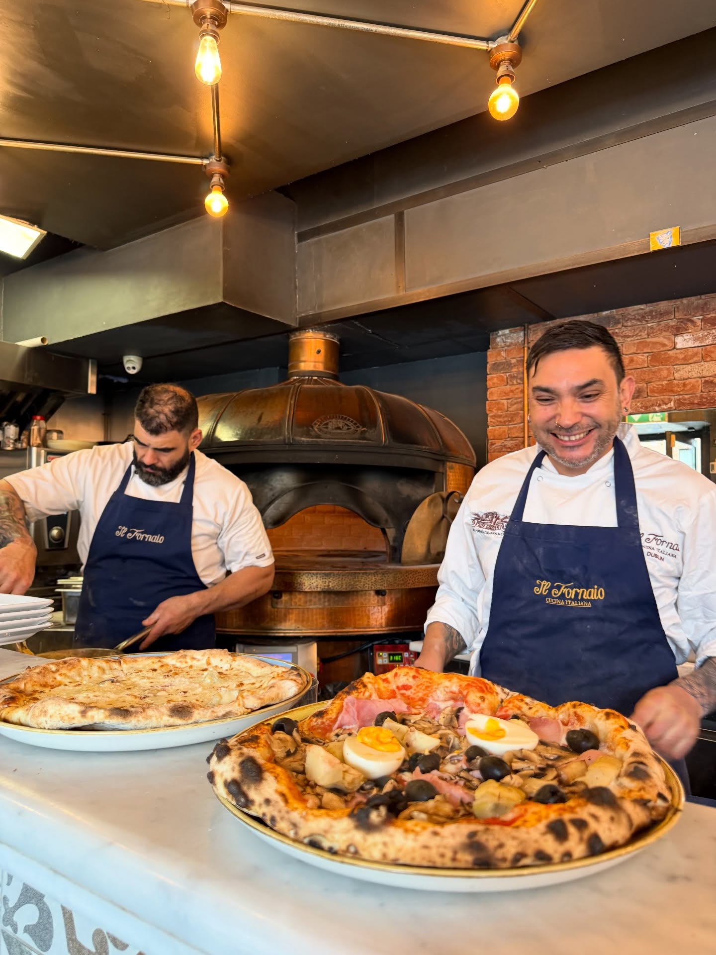 Lunch at Il Fornaio 📍
This is your sign to treat yourself with real Italian traditions 🍕🍰☕️