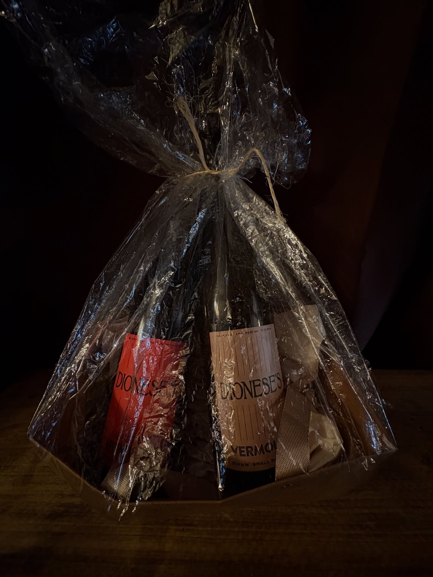 Got Gifts?? 🎁
We have your gift giving enigma unlocked !
Does one of your family members or loved ones LOVE Negronis or Manhattans ? 🥃
Give them the gift of quality ! In an upgraded cocktail experience, what do you need? Scroll for more info and inspo !!
Each basket includes a holiday recipe card and the first 5 baskets ordered also receives a special gift 🎄
We are open for pick ups all week long and we are also on GRUB HUB for easy ordering right to your door-
Welcome to an enhanced cocktail experience only with @dioneses.vermouth and Aperitif Wine