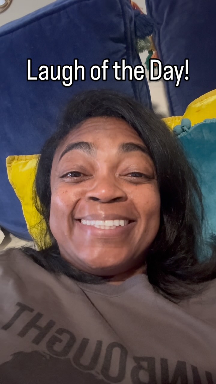 A Little Real and a little Funny! #HealingHumor
#SoftGirlComedy
#LaughingInMyHealingEra
#JoyIsMedicine
#EmotionalWealthLaughs