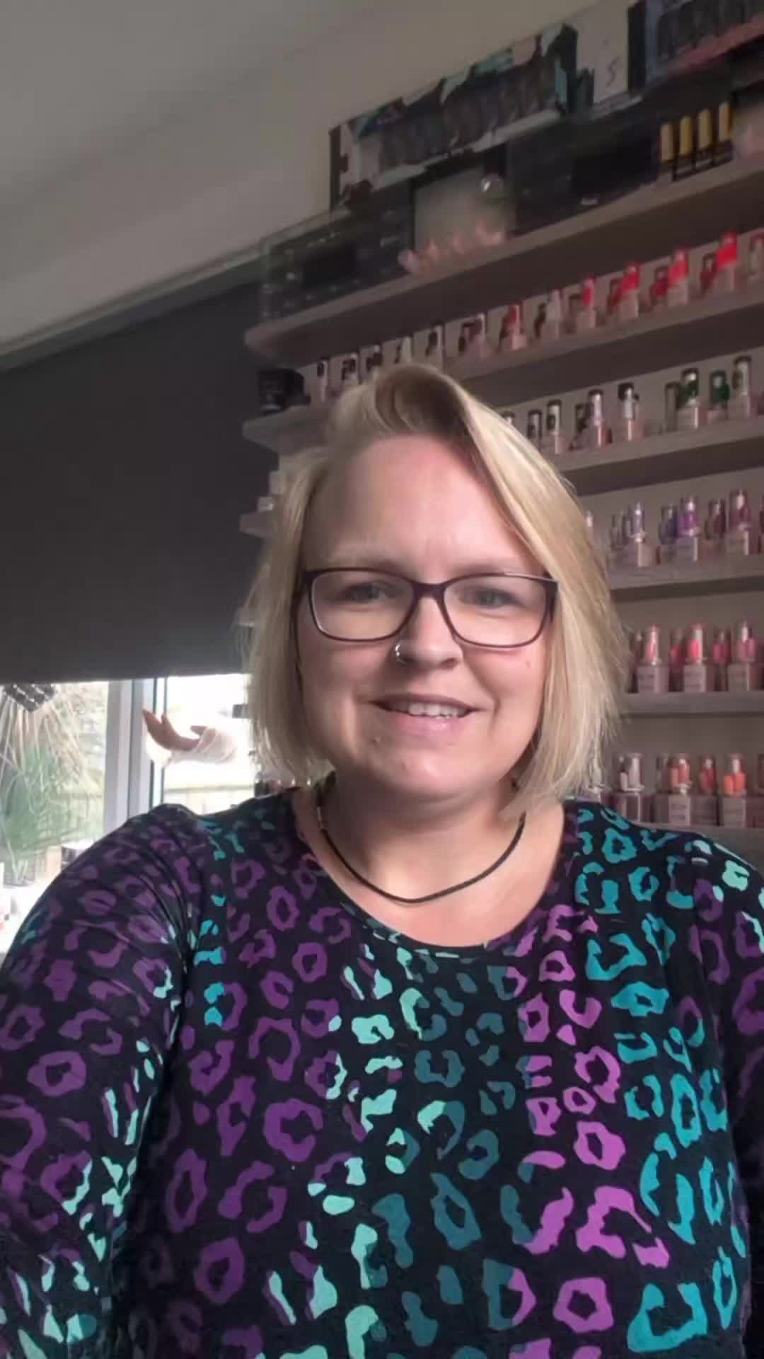 Today's Course in the Spotlight is Gel Polish.
Learn techniques to help you create flawless nails.
Fully Accredited and Insurable courses.
Well cover everything from Theory
- Anatomy and Physiology
- Health and Safety
- Professional Standards
- UV Theory
As well as hands on practical experience helping to set you up for success.
www.nikisnails.co.uk/courses
#gelpolish #naileducation #nailcourses #nails #courseinthespotlight