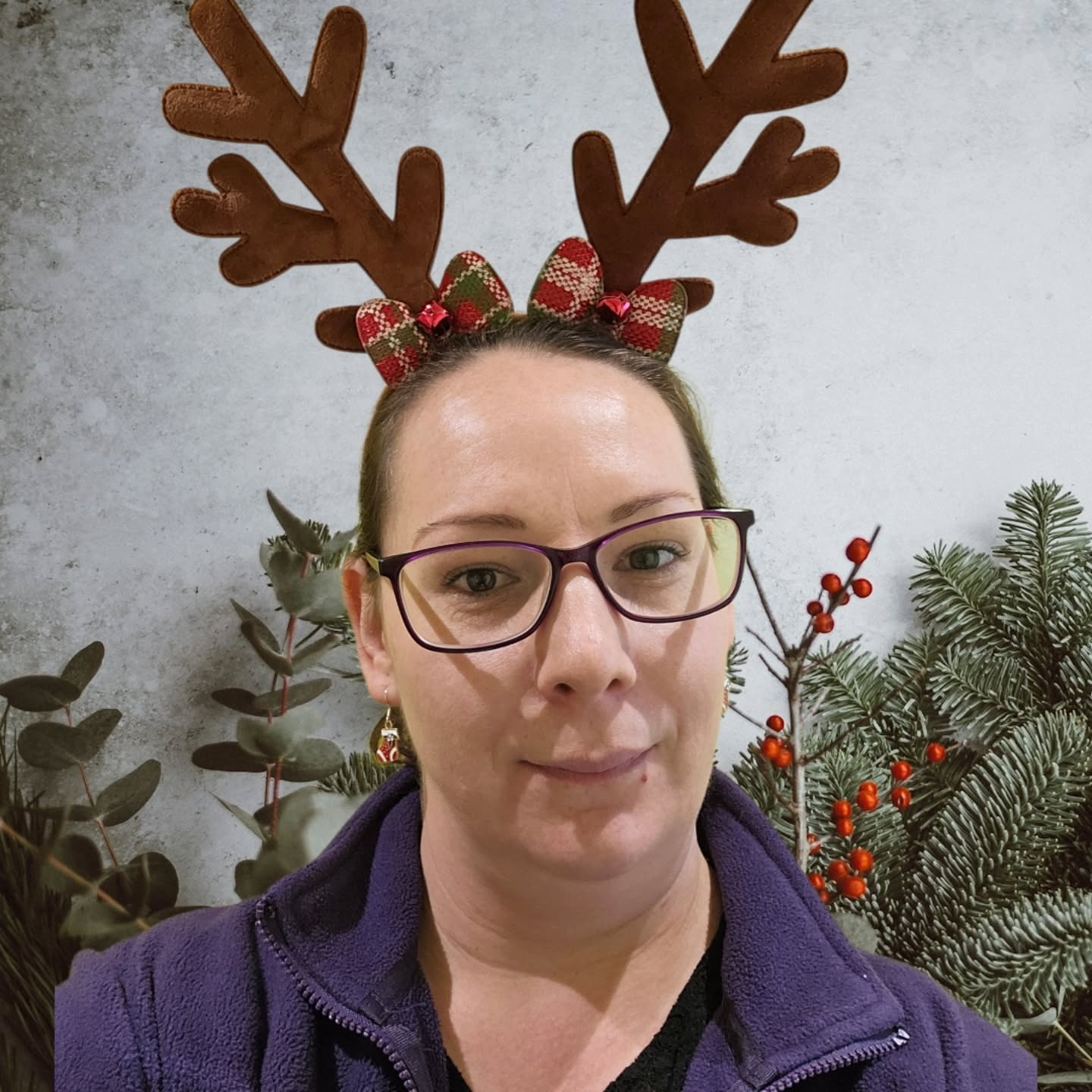 I will be here tomorrow 🎄💜🦌
10am - 2pm