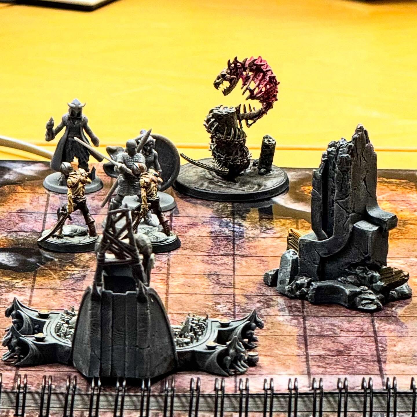 This years last gaming session I ran self written D&D adventure called ”Night Shift” where the group is asked to find out what happened to the missing gravekeepers! There was 6 players in the group with nice split between new and experienced players! I had great time! This was 60th game that i ran this year and this was FANTASTIC way to end gaming year 2025 🤩 #dm #dungeonmaster #dungeonmasterlife #dungeonsanddragons #dnd5e