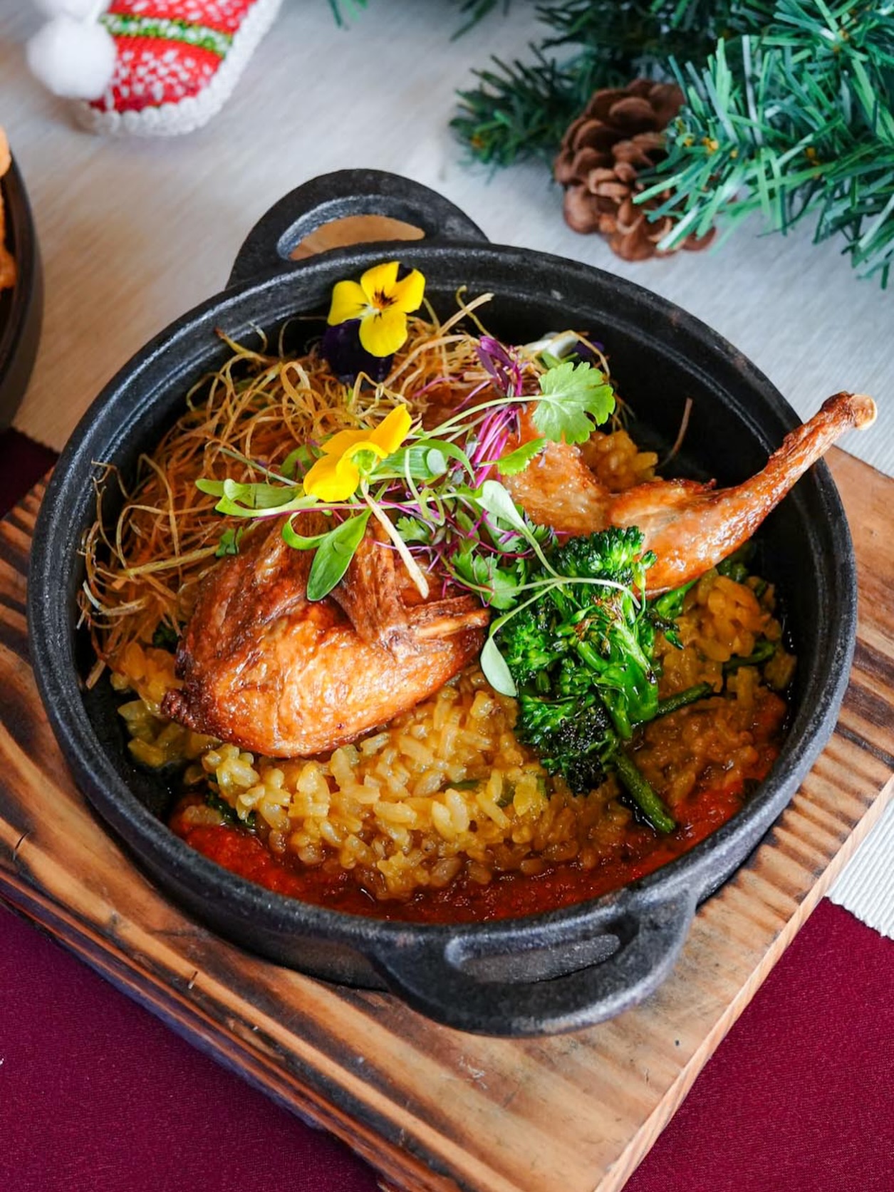 Chicken-rice vibes, but make it bougie.
Our Roasted Quail Hainanese Risotto brings familiar comfort with a festive twist.