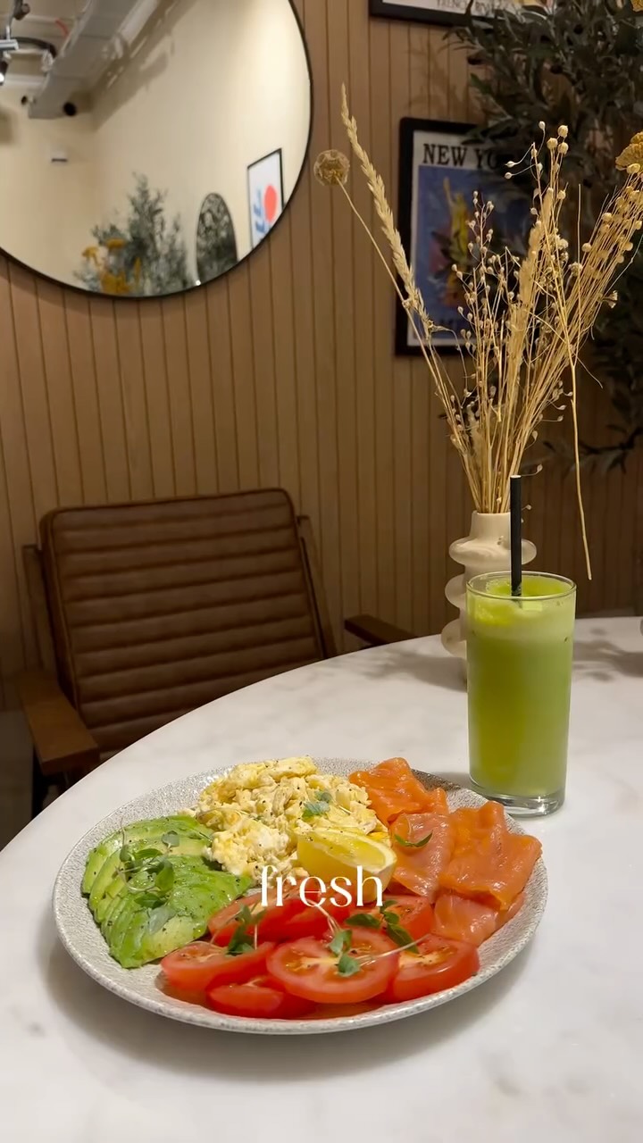 Brunching all day everyday 🥑 🍳🥞🍓💫