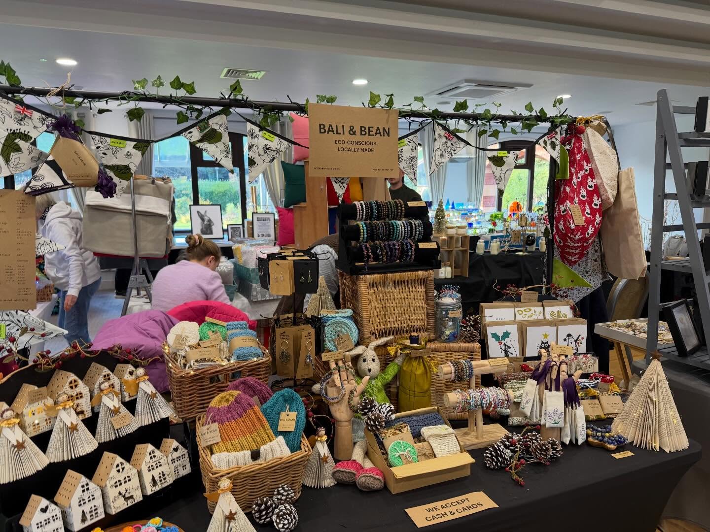 It’s Christmas (nearly)! Set up today at @the_warrenhayes 🎄
#smallbusiness #christmasfair #craftfair
