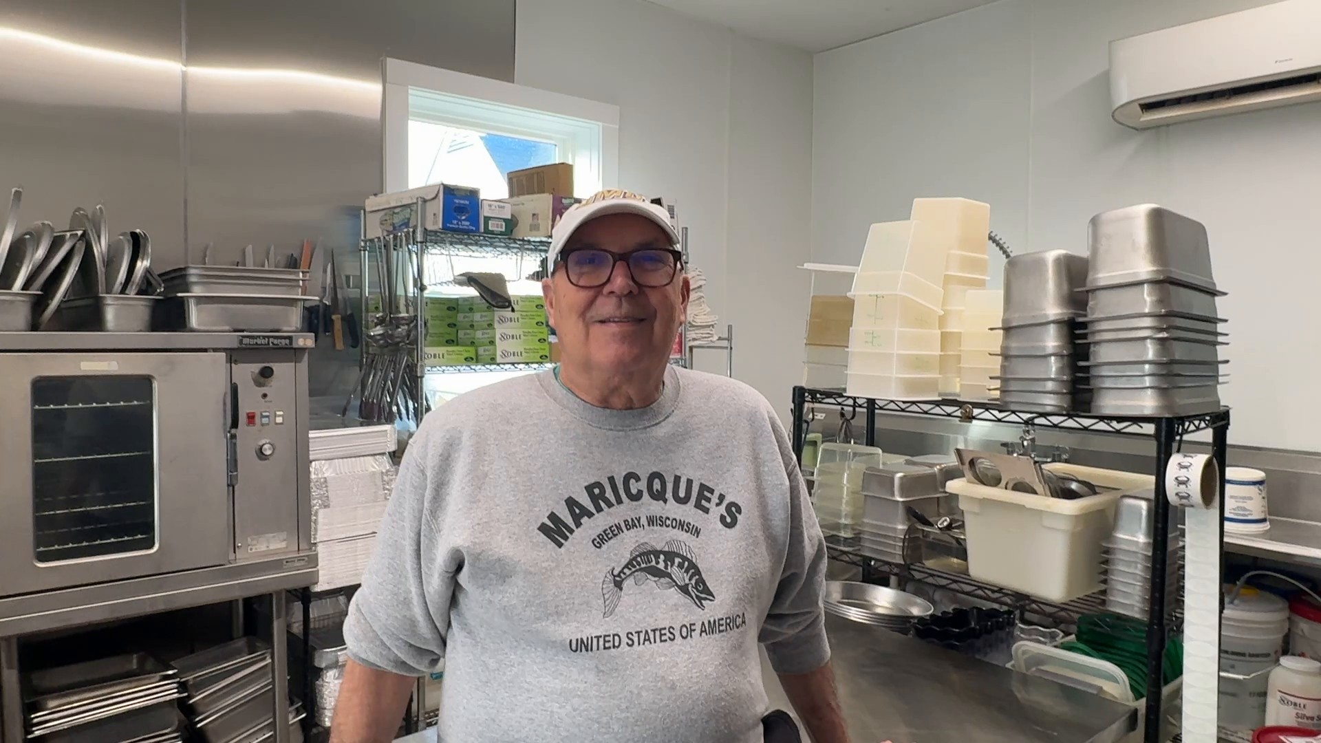 Rocky Denson, Owner of Denson's Crab Cake Co. & Catering Testimonial for Petite Taway
#RockyDenson #DensonsCrabCakeCo #Catering #Testimonial #PetiteTaway #SeafoodLovers #FoodieFavorites #CrabCakes