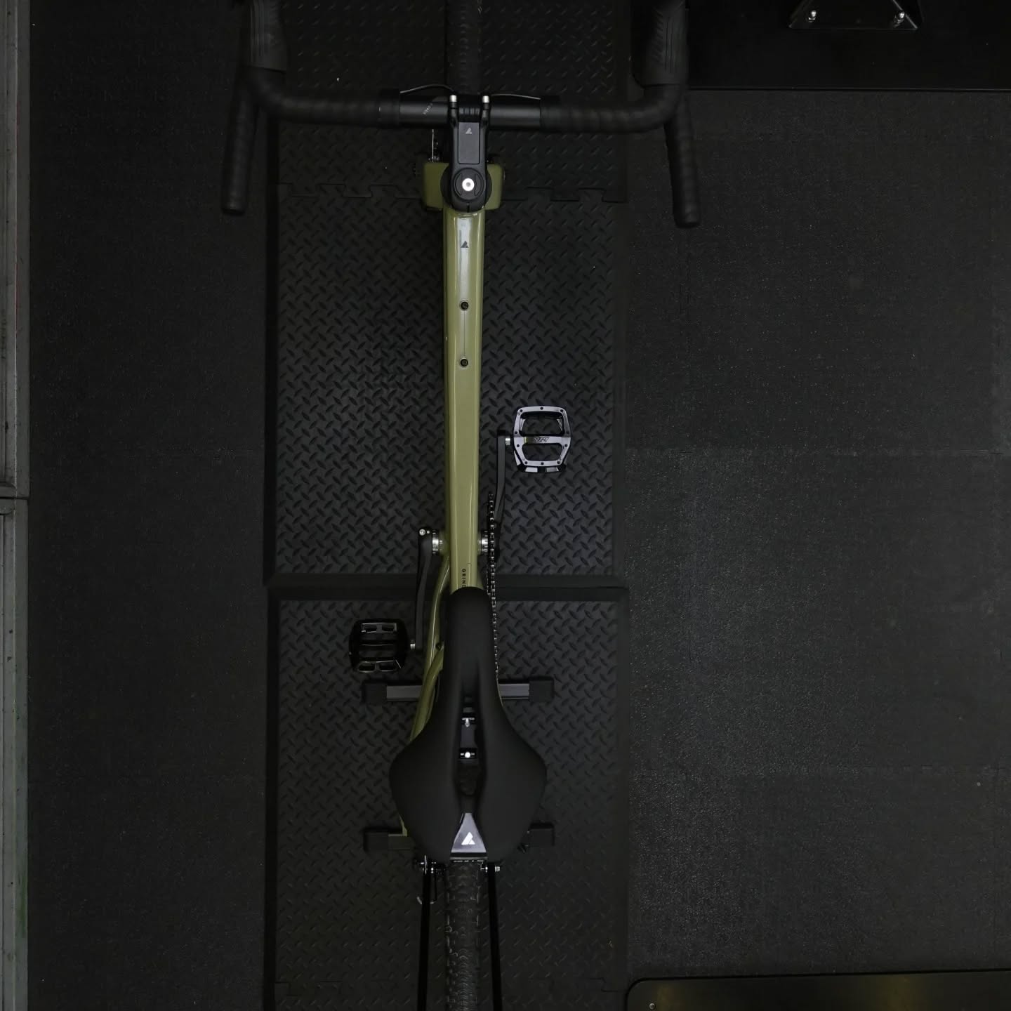 Wir brauchen keinen BLACK FRIDAY oder Cyber Monday
Wir haben auch so heisse Preise.
Das Bulls Grinder limited Edition zum Preis von 1599 Fr. 🔥
-Alu Rahmen
-Carbon Gabel
-Voll GRX Austattung
-Schwalbe Bereifung
-Diverse Befestigungsmöglichkeiten
Mehr infos bei uns im Shop
www.stoeri-herisau.ch