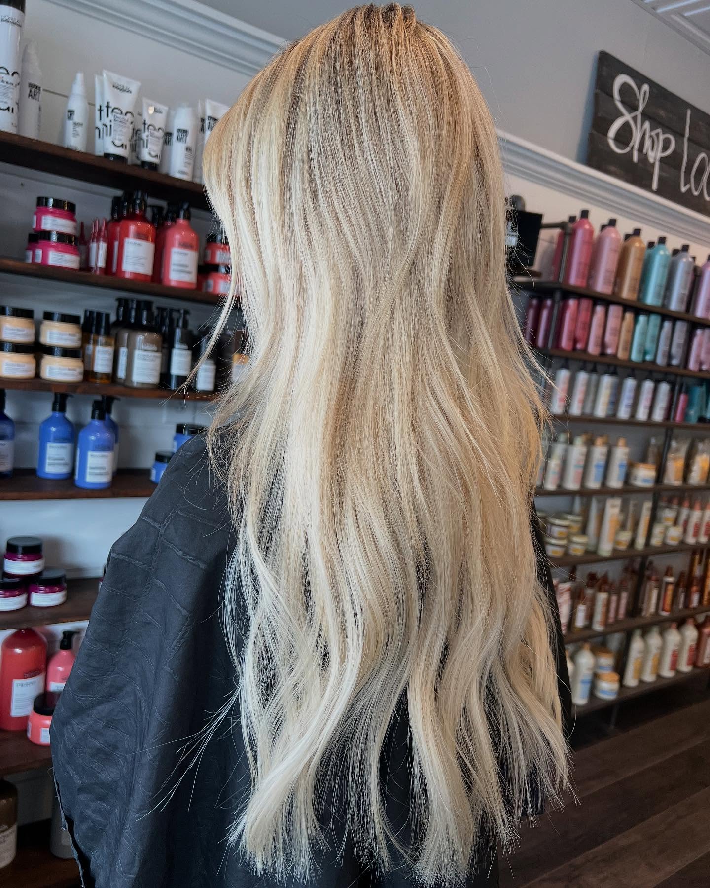 All we want for Christmas is gorgeous hair ❄️ Hair by Danielle @danimorrhair