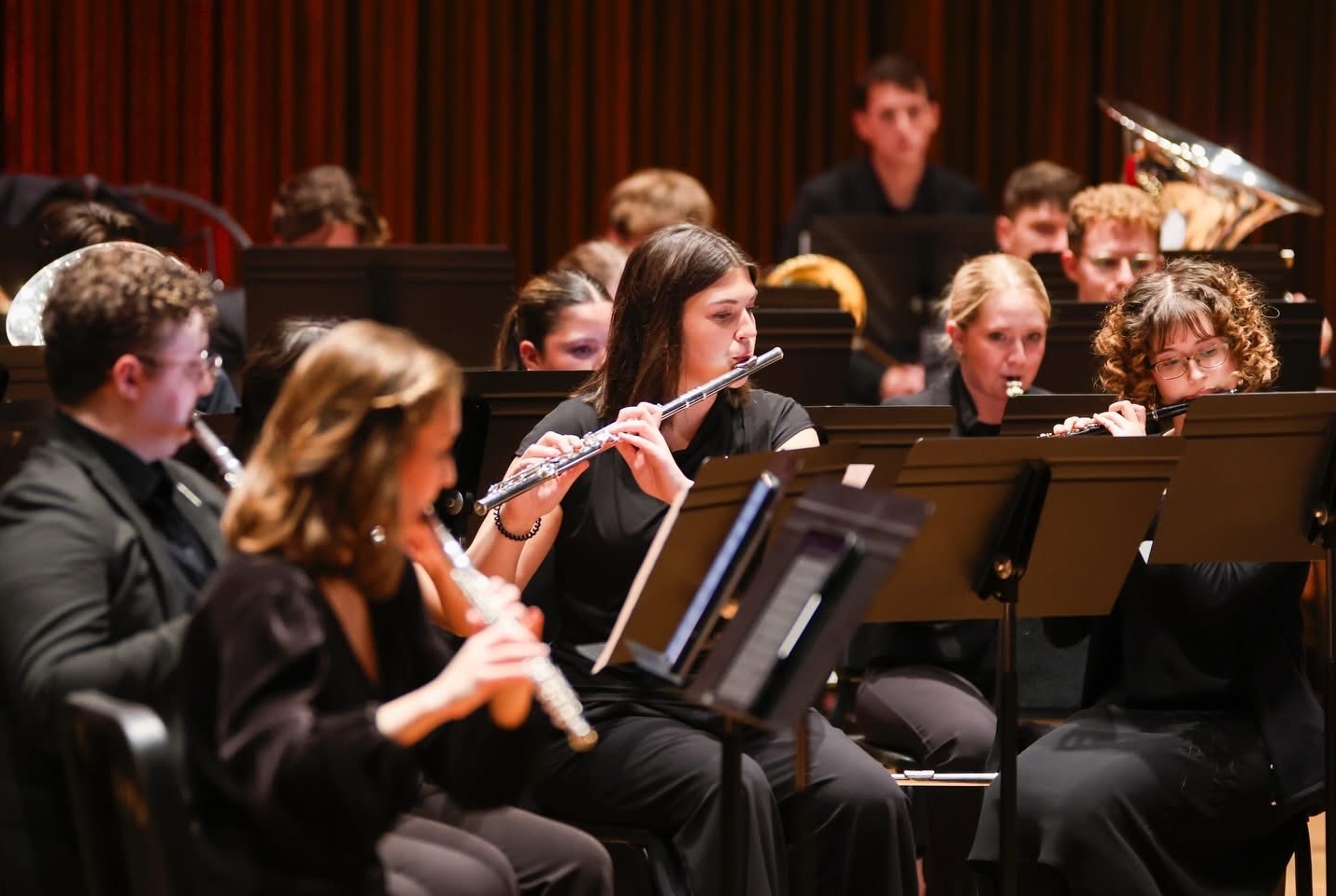 ๐ฉถ๐ผ๐ ๐ช