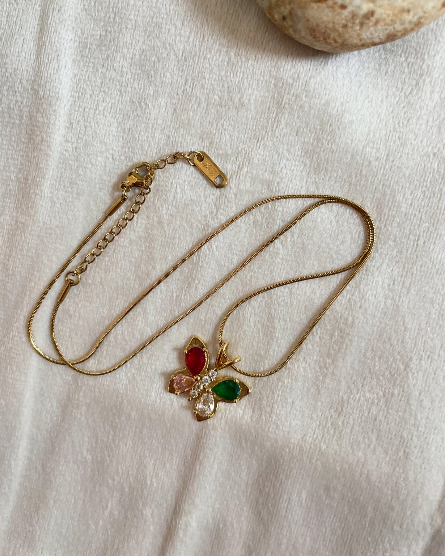 Evil eye, but make it butterfly ✨🦋
Protected, poised and always in style – shop this multicolour charm from our new collection.
#butterflynecklace #antitarnishjewelry #necklace #charmnecklace #trending #pinterestlook #virall #forreach