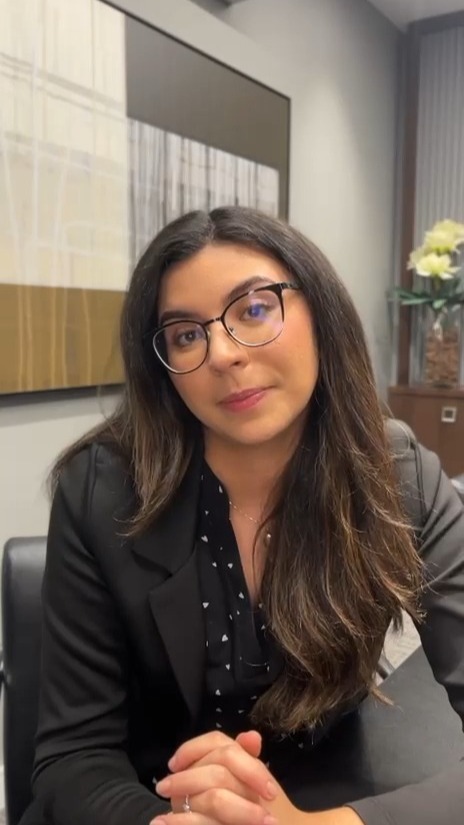 Foi demitido e não sabe por onde começar? ⚠️
Confira se você recebeu todos os documentos da rescisão e fique atento ao prazo: a empresa tem até 10 dias corridos para entregar a documentação e realizar o pagamento das verbas rescisórias, como salário, férias e 13º.
Acompanhe tudo com atenção e busque orientação jurídica se notar qualquer irregularidade.
#DireitoTrabalhista #Rescisão #VerbasRescisórias #Demissão #DireitosDoTrabalhador #Advocacia #Justiça #Emprego #CLT #SuttileVaciski