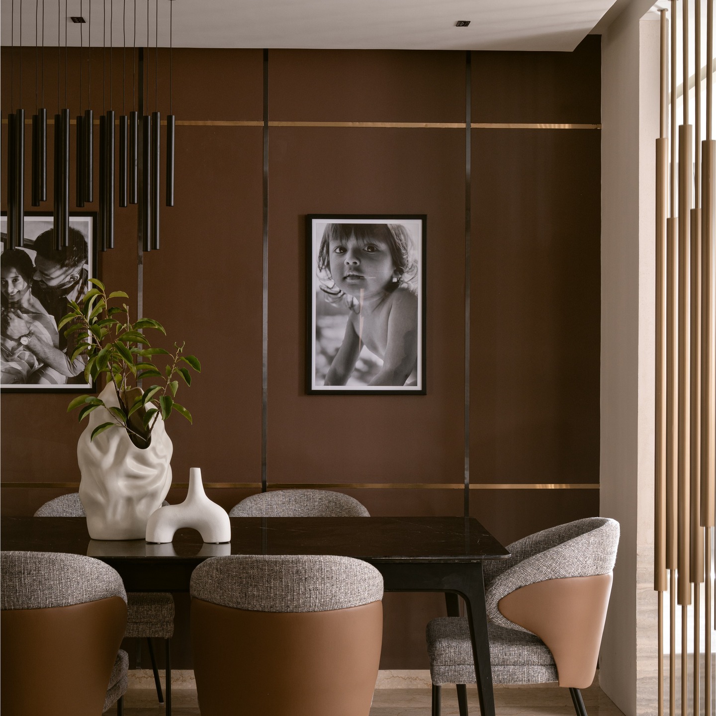 Warm tones, refined textures, and timeless elegance—where every meal feels like an experience. 🤎✨
Designed to bring comfort, style, and sophistication together.
#DiningRoomDesign #LuxuryInteriors #ModernDining #InteriorDesignIndia #ElegantInteriors #WarmInteriors #DesignInspiration #LuxuryLiving #HomeDecorInspo #ContemporaryDesign #InteriorStyling #AlmaInteriors #DesignThatFeels #NeutralTones #statementlighting