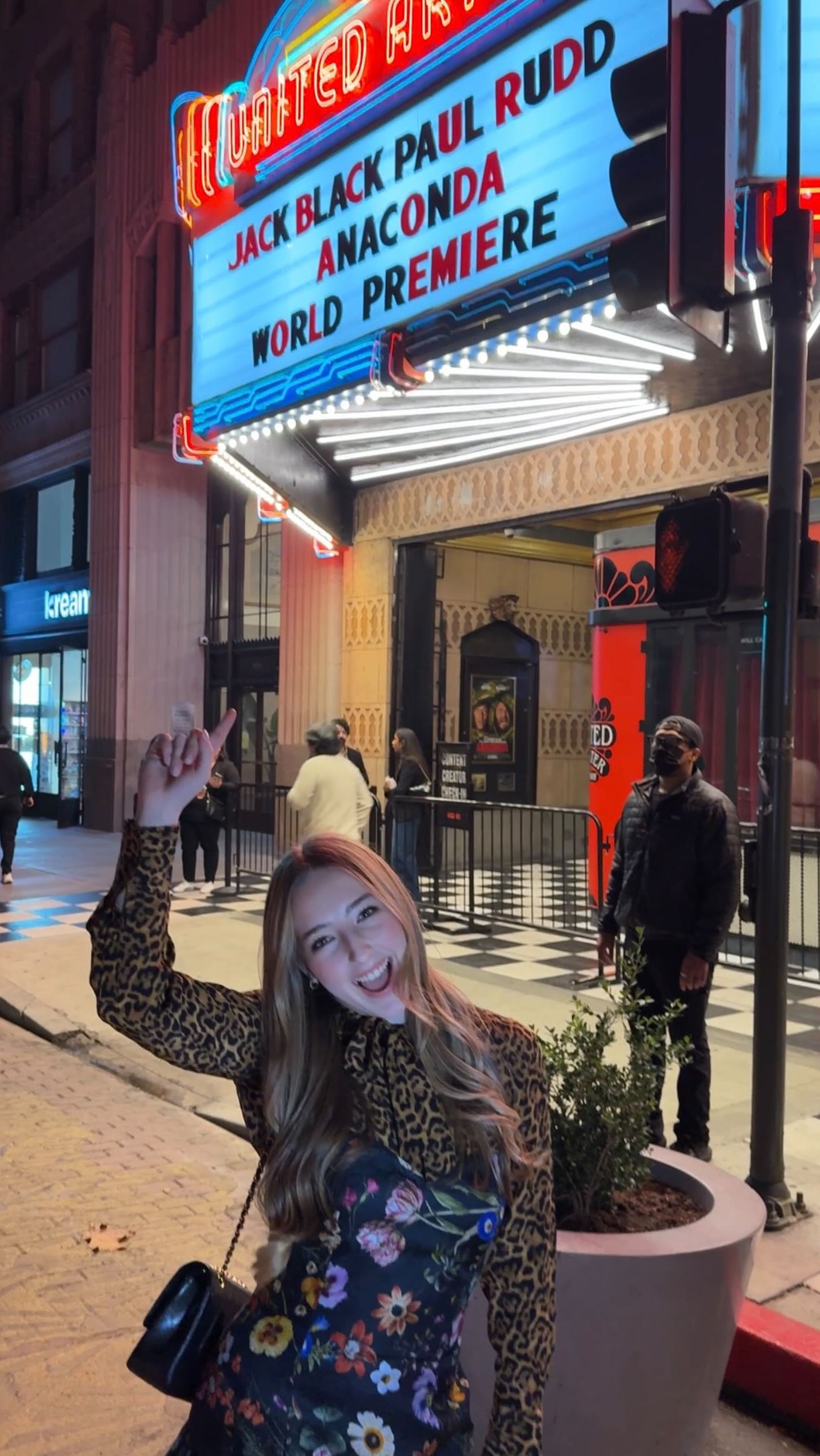 @anacondamovie #premiere #redcarpet #coverage #comingsoon #kidsfirstcoming_attractions #kataroundtown #paulrudd #jackblack #filmcritic #losangeles