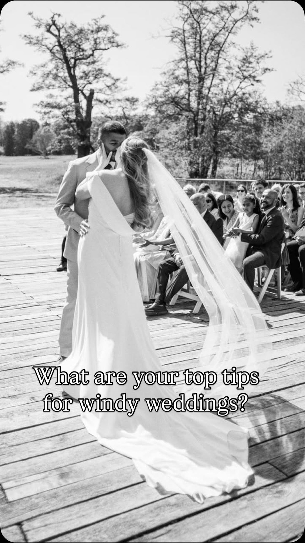 Having an outside wedding ceremony? You need today’s advent calendar ceremony tip! 💨🍃🌬️
.
#AdventWeddingChallenge2025 #WildIsTheWind #WeddingCelebrant #CeremonyTips #cotswoldscelebrant