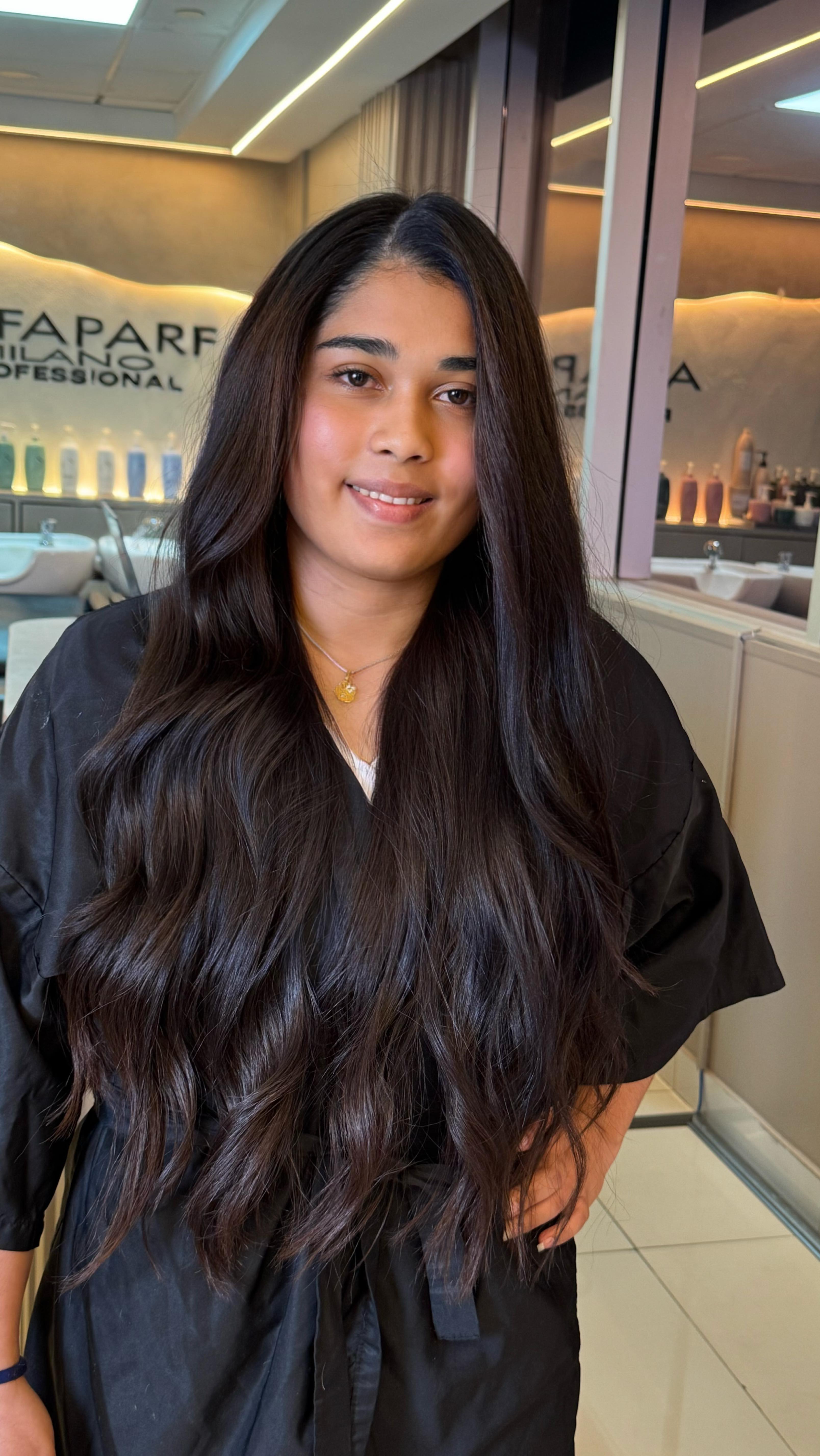 Transforma tu cabello: controla el frizz, define tus rizos y disfruta de la versatilidad que siempre soñaste ✨
Con Easy Lisse discipline, tu cabello se adapta a ti. @alfaparfmilanopro_panama
¡Reserva tu cita hoy y descubre el poder de un cabello perfecto!”
#salondebellezapanama #cambiodelook byjesustabaressalon