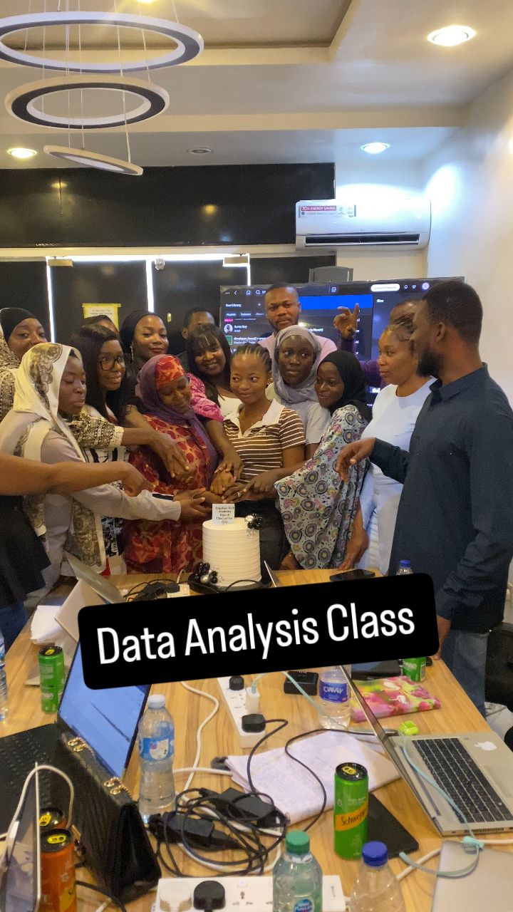 The joy 😊 on your face says it all, because this isn’t just the end of a Data Analysis class, it’s the closing of a powerful chapter and the beginning of something bigger.
For our Abuja students, this moment carries so much emotion.
📌 The late nights.
📌 The moments of doubt.
📌 The times you wondered if you could really keep up.
And now… here you are. Standing tall, proud, and confident; knowing you finished strong and closed 2025 with a skill that can change your future.
This wasn’t just a class.
✅️ It was growth.
✅️ It was courage.
✅️ It was choosing yourself, even when it was hard.
As we let go of 2025, we welcome 2026 with hope, ambition, and bigger dreams. 🚀
To those watching from the outside and wishing they had started earlier — this is your sign.
Registration is now in progress for the upcoming Data Analysis class.
Your own smile of confidence could be next.