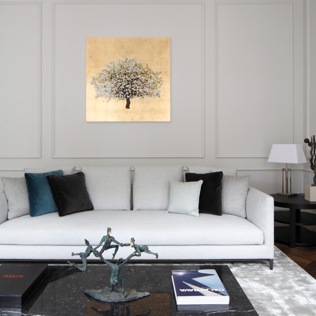 Sometimes all a space needs is one remarkable piece to anchor the room. Gold leaf against crisp white panelling brings quiet luxury to the forefront which serves as a reminder that thoughtful sourcing is at the heart of exceptional interiors.
We take a considered approach to art curation, sourcing pieces that complement the design narrative and resonate personally with our clients. Our strong network of galleries and dealers provides access to exceptional works, and we take pride in championing emerging artists by introducing clients to meaningful pieces before they reach the wider market.
#faberandco #boutiqueprocurement #interiorstyling