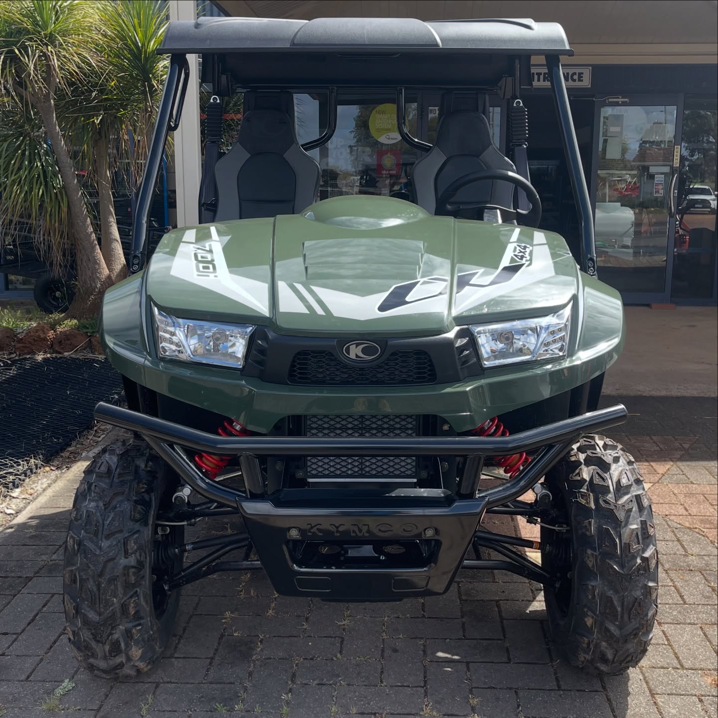 Congrats to Avonova Farms who purchased this KYMCO 700i UTV and saved a massive $2,500 with our end of year promo pricing.
This machine is a beauty and finished in Avo green too 🥑 plus check out the suspension, shocks and racing seats 👌
Thanks for your business!
@kymco_australia
#manjimup #manjimupwa #pemberton #pembertonwa #boyupbrook #nannup #bridgetown #bridgetownwa #franklandriver #donnybrook #southwestwa