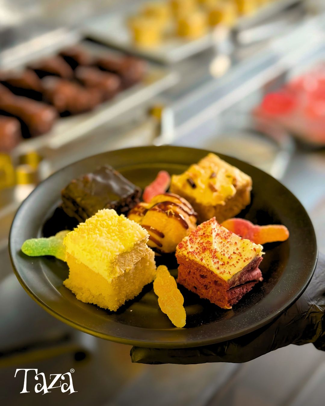 Worry less, eat more! End your busy week on a sweet note with a delicious, stress-free family dinner at Taza.
We'll handle the cooking, you handle the memory-making!
Trust us, you deserve a break. 😉
📍 Dine in or takeaway today! LINK IN BIO
.
.
.
#TazaCocktails #HolidayVibes #CheersToTheSeason #TazaRestaurant #DundeeEats #IndianCuisine #DundeeFoodies #IndianBuffet #CurryNight #SpiceUpYourLife #TazaDundee #FoodieFindsDundee #DineInDundee #DundeeFoodCulture #BookNow #DundeeDinner #DundeeCity #ExploreScotland