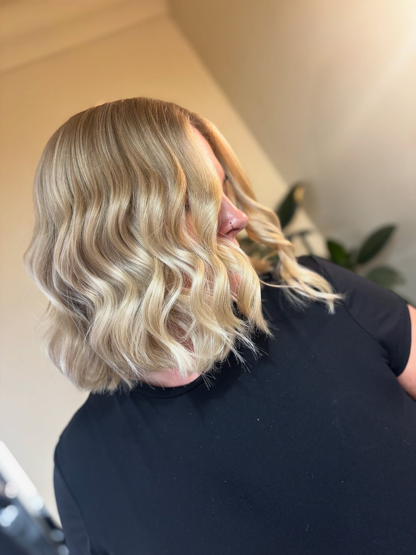 Big chop for a beautiful cause ✨
10.5 inches donated to the incredible @officiallittleprincesstrust
Cut, Colour + style by the talented @hair_by_hollie18