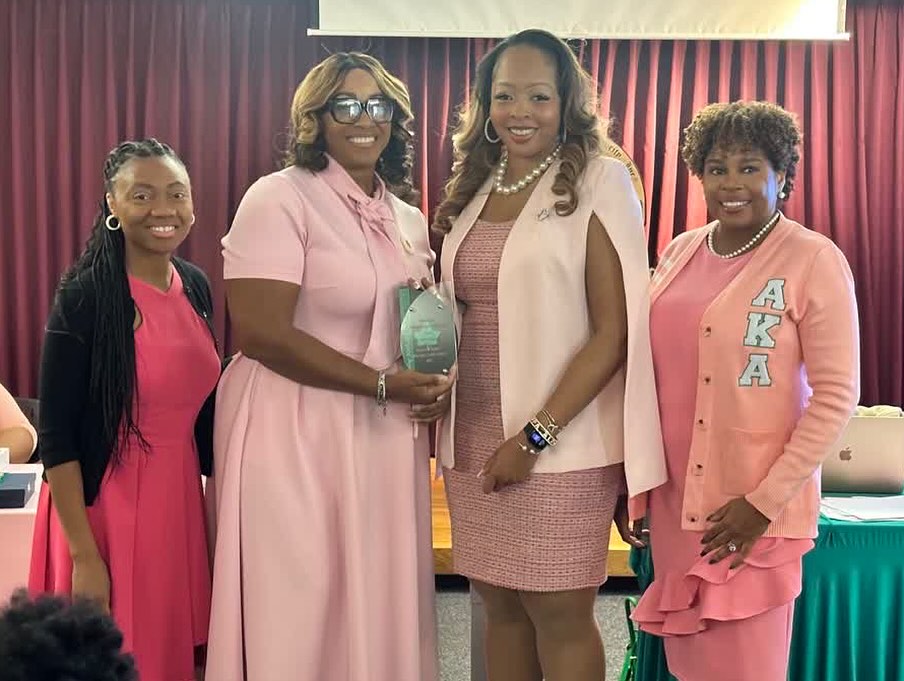 🩷💚 Please help us celebrate our award-winning Chapter members! 💚🩷
This weekend, we honored four incredible women whose dedication continues to elevate our chapter:
🌟 Excellence in Service – Raina Williams
🌟 Unsung Soror – Kai Andrews
🌟 Emerging Ivy – Fanta Kamara
🌟 Next Gen Gem – Sydney Powell
Thank you, ladies, for serving with heart, leading with purpose, and strengthening our sisterhood every day. We are SO proud of you! ✨