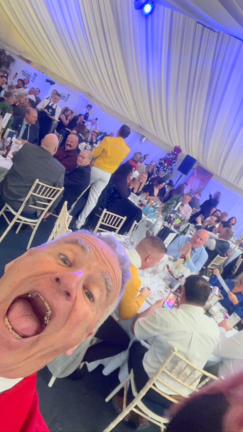 christmas Part 1 Part 2.
Me and Freddie Mercury giving it large. #classinacoat #toastmastergeoff #toastmastergeoff #masterofceremonies #lighthouseclubderbyandnottinghamshire