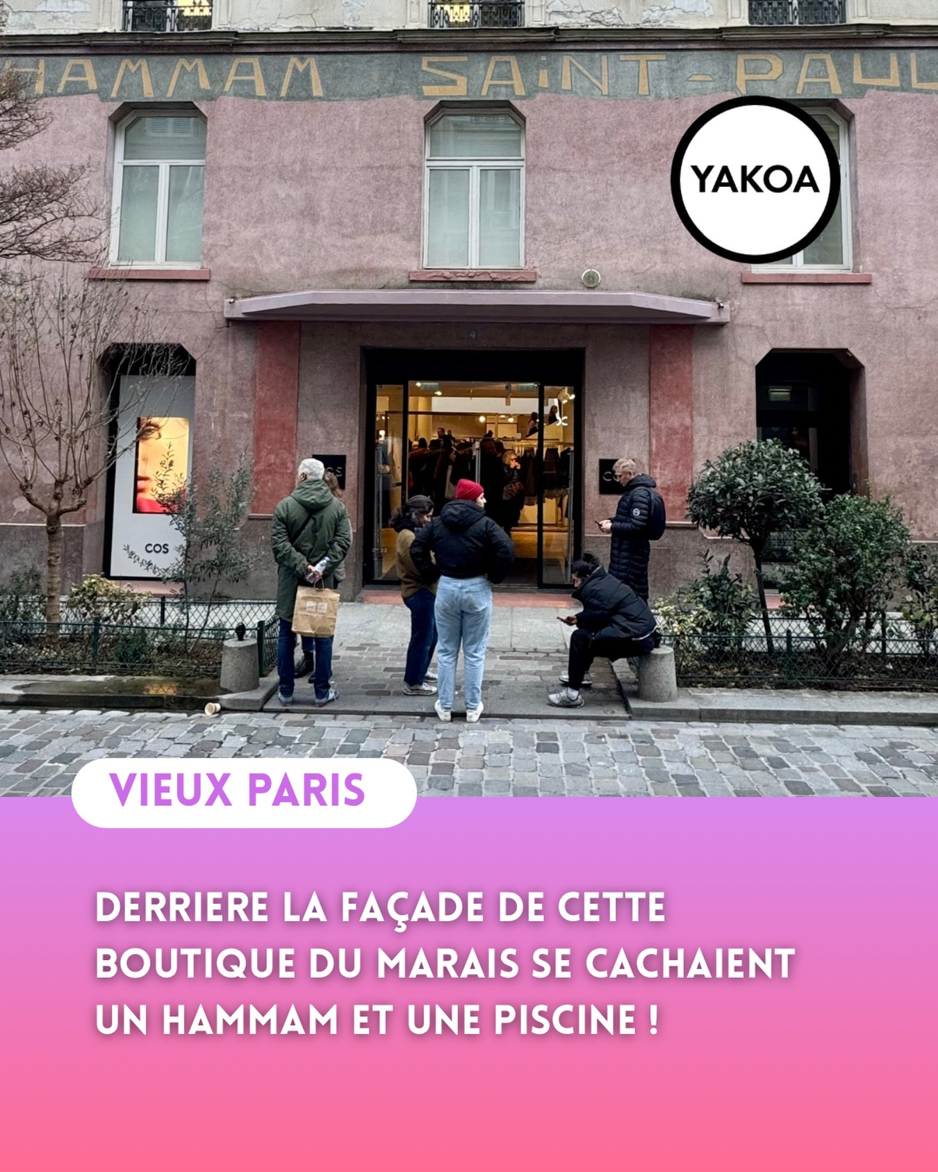 Le Hammam Saint-Paul au 4 de la rue des Rosiers est construit en 1863 et s’appelle alors « Bains romains » à une époque où les appartements ne disposaient pas de salles de bain. En 1928, la façade actuelle, que vous pouvez encore voir, est réalisée par les architectes Boucheron et Jouhaud. Vendu en 1990, on peut encore y lire sur la façade l’inscription « hammam Saint-Paul ». Désormais, il abrite une boutique de mode.
#vieuxparis #parishistorique #parishistory #oldparis #pariscityguide #monparis #pariszigzag #histoiredeparis