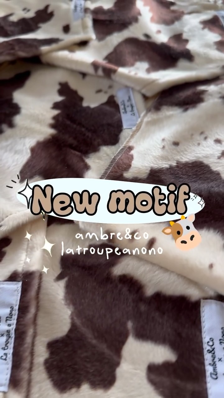 Parce que vous avez tellement adoré la collection de bandanas en collaboration entre La troupe à Nono et Ambre & Co,
on vous a préparé un nouveau motif : BROWN COW 🐮🤎
Il est lui aussi d’une douceur incroyable… et tellement craquant !
⚠️ Quantités limitées
Disponible en 3 tailles : petit, moyen et grand.
Et bonne nouvelle :
Un réassort de toutes les tailles a été effectué pour les coloris SWEET BEAR 🐻 et MINI COW 🐮 !