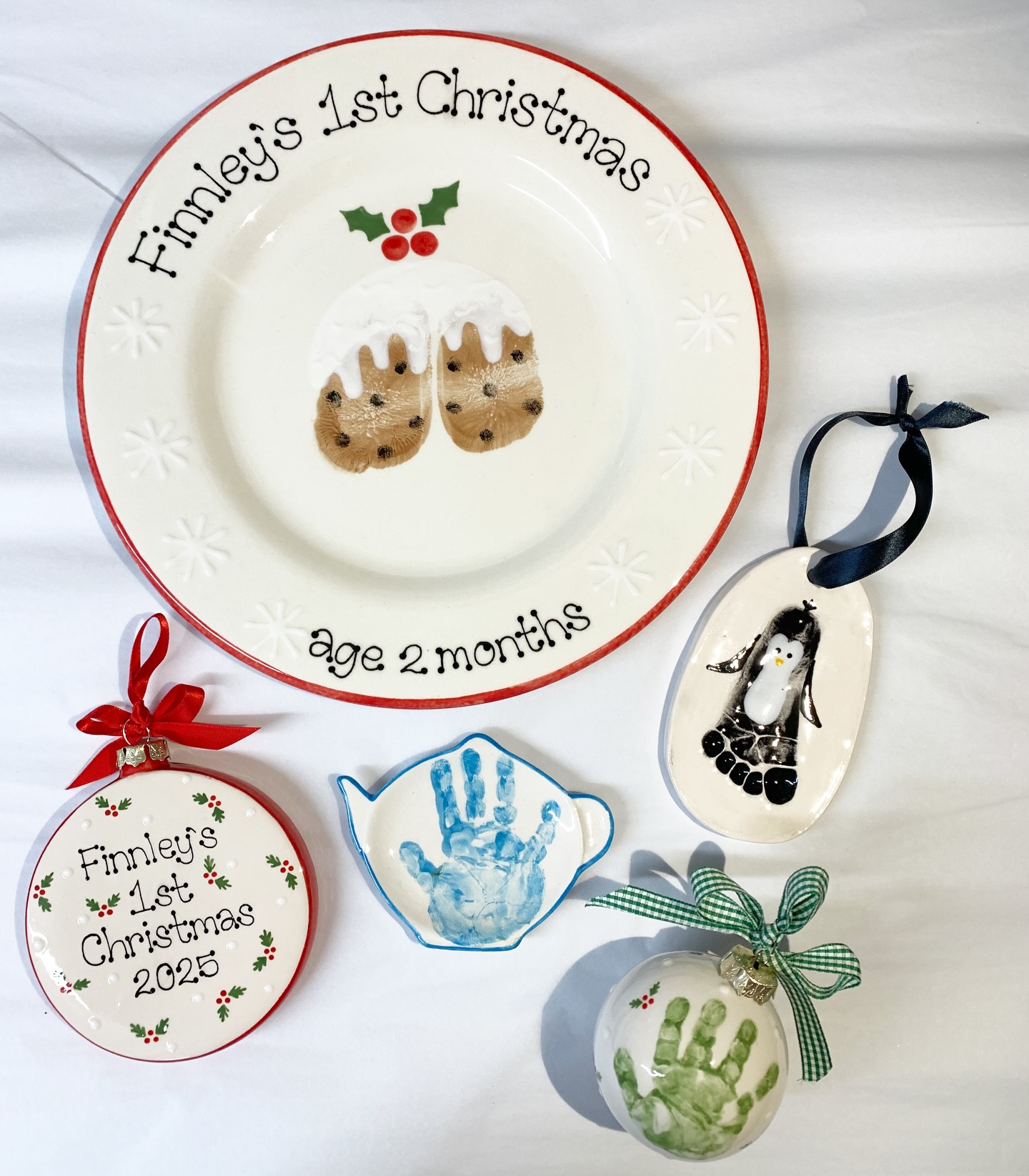 Get gifts for the whole family this Christmas
All our pottery is fully customisable to fit your style, personality and home - there’s something for everyone! Give us a call to book a 30 minute print session and let us do all the hard work for you. As we’re nearing the end of November, we are filling up so make sure you book your appointment in order to get guarenteed Christmas collection